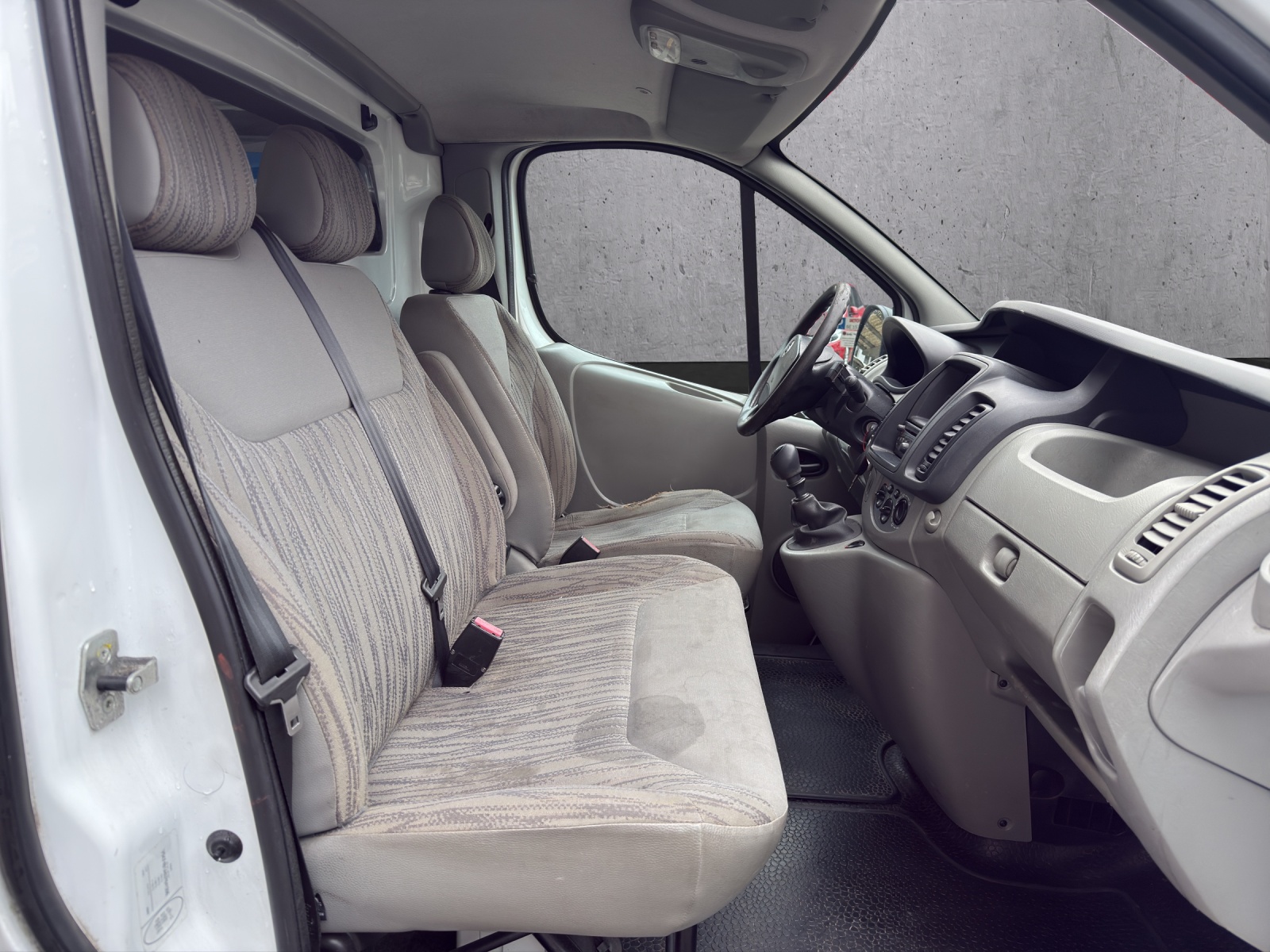 NISSAN Primastar 2.0dCi 115 L2H1 Comfort 2.9t-image-13