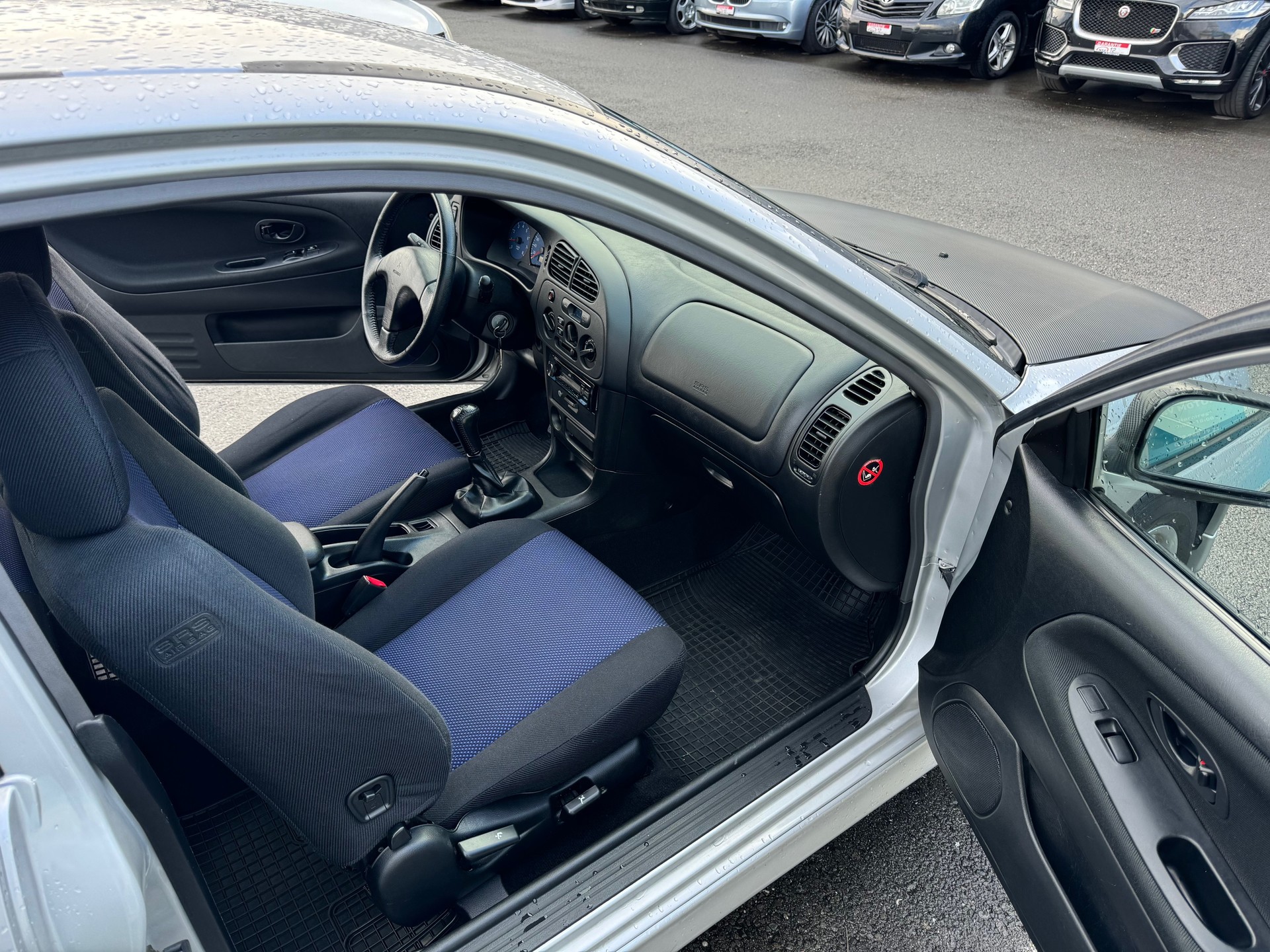 MITSUBISHI Colt 1.3 16V Premium-image-12