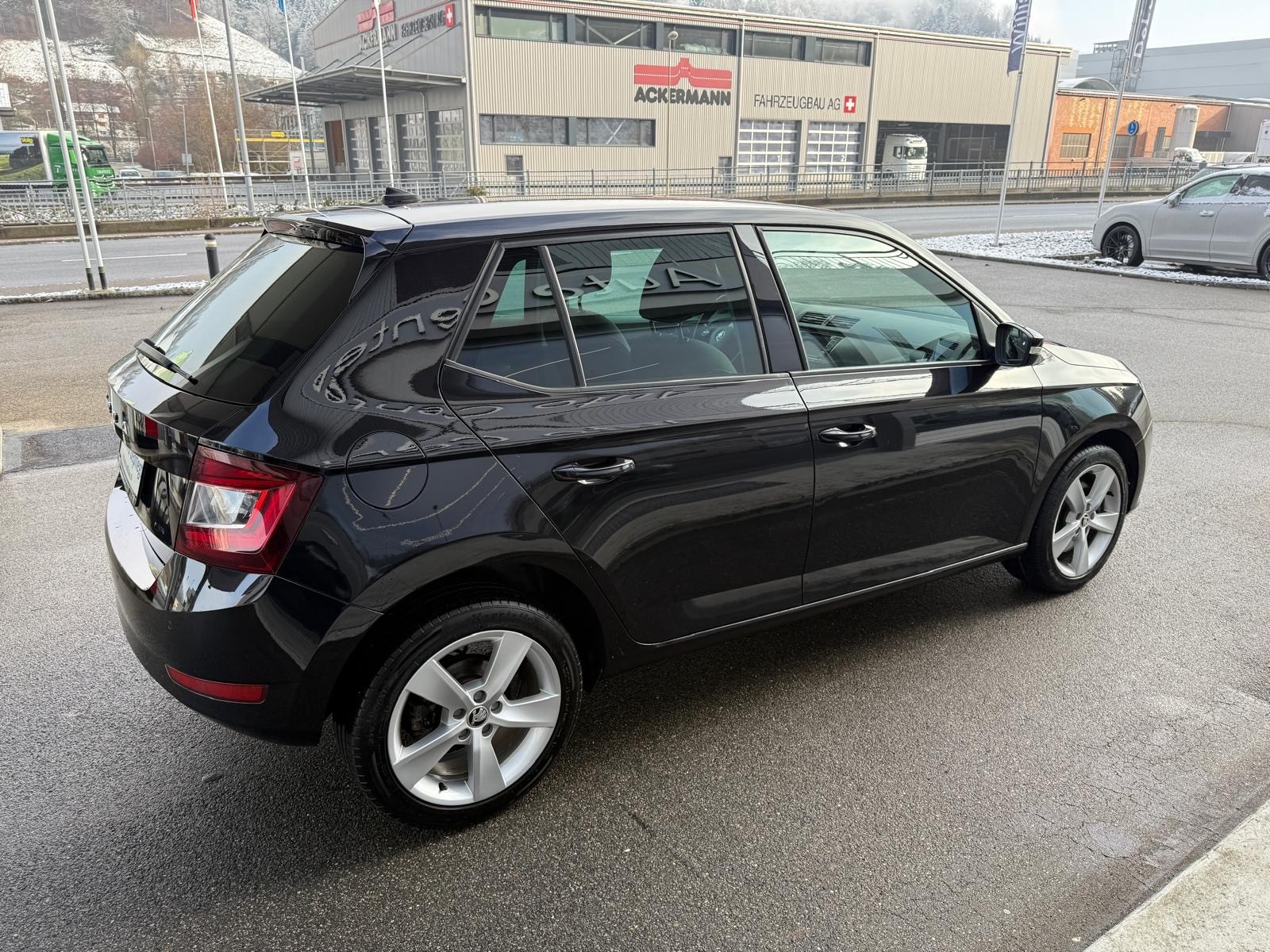 SKODA Fabia 1.0 TSI Style DSG-image-6