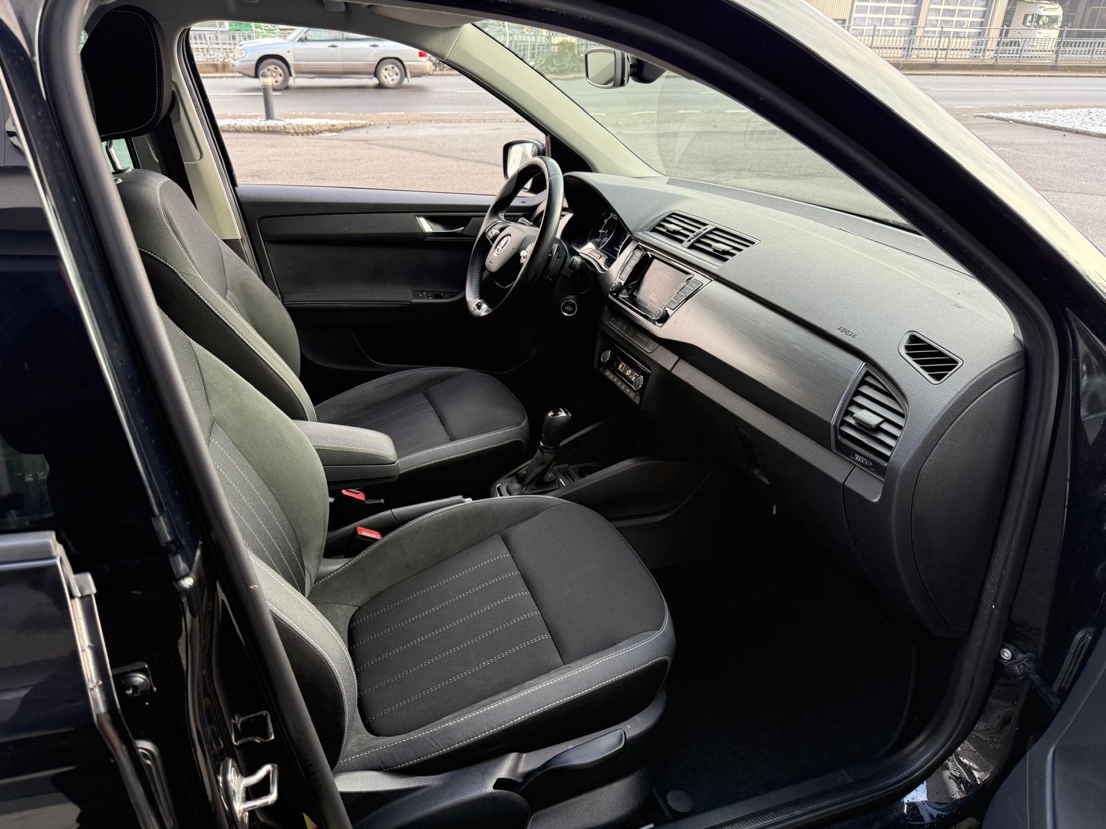 SKODA Fabia 1.0 TSI Style DSG-image-16