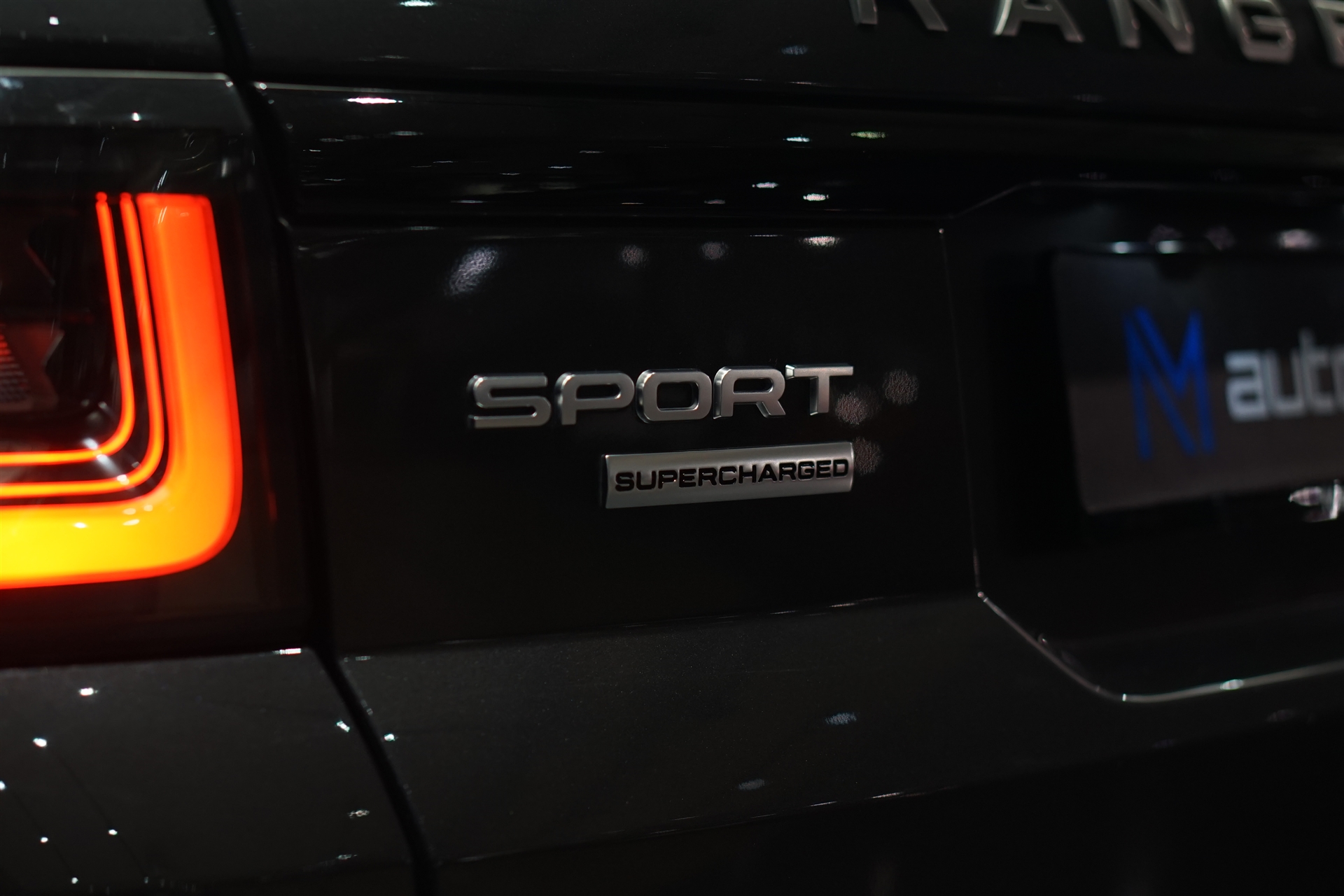 LAND ROVER Range Rover Sport 5.0 V8 S/C HSE Dynamic Automatic *CH-Fahrzeug* *Panoramadach* *Meridian Soundsystem*-image-48