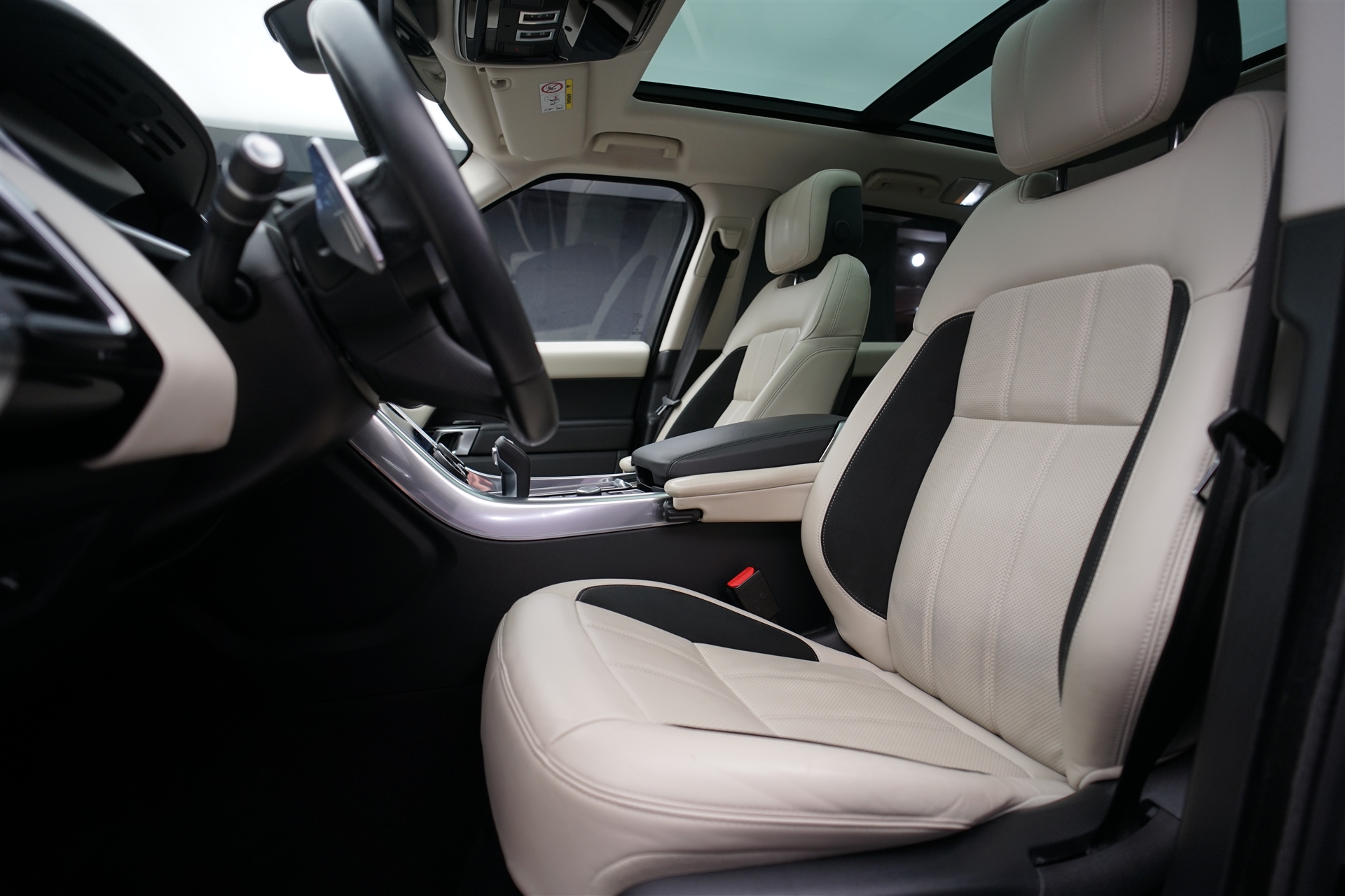 LAND ROVER Range Rover Sport 5.0 V8 S/C HSE Dynamic Automatic *CH-Fahrzeug* *Panoramadach* *Meridian Soundsystem*-image-15