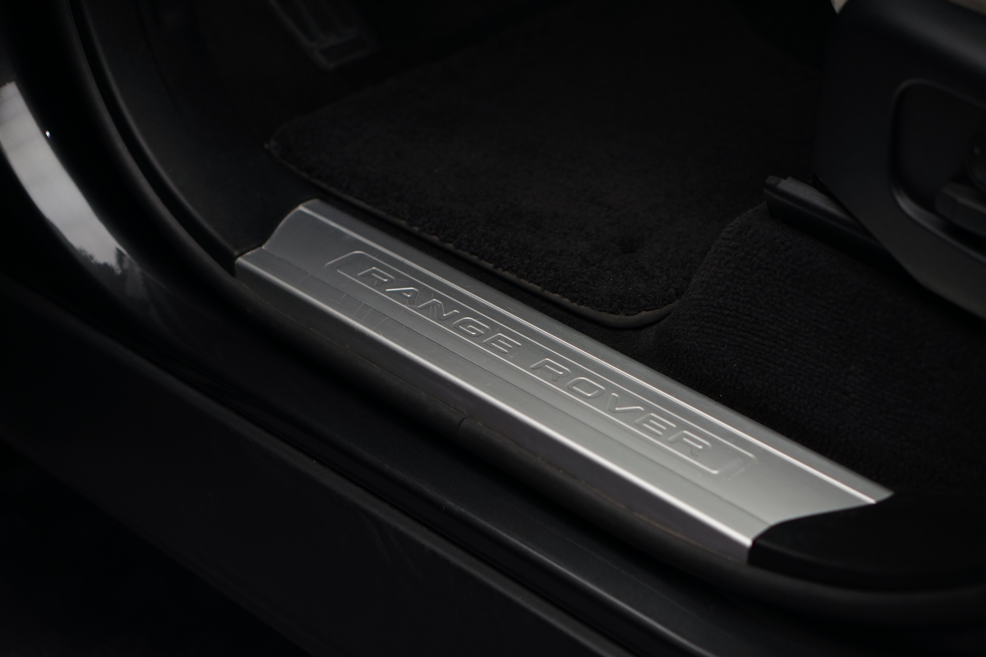 LAND ROVER Range Rover Sport 5.0 V8 S/C HSE Dynamic Automatic *CH-Fahrzeug* *Panoramadach* *Meridian Soundsystem*-image-22