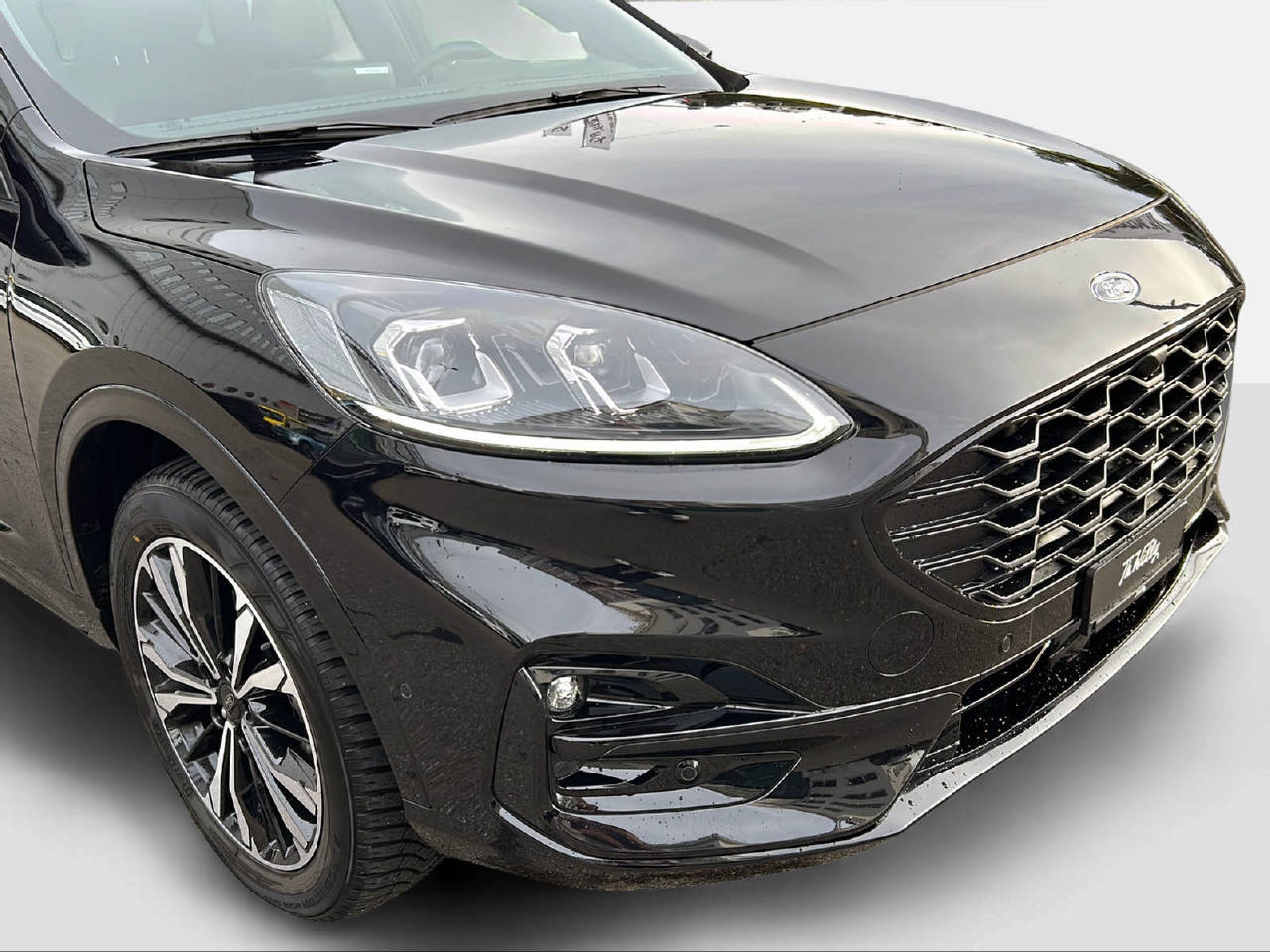 FORD Kuga 2.5 Plug-in Hybrid ST-Line X-image-14