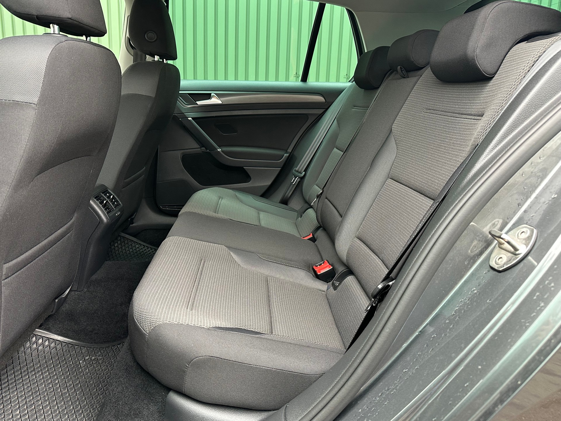 VW Golf 1.4 TSI Highline DSG-image-11
