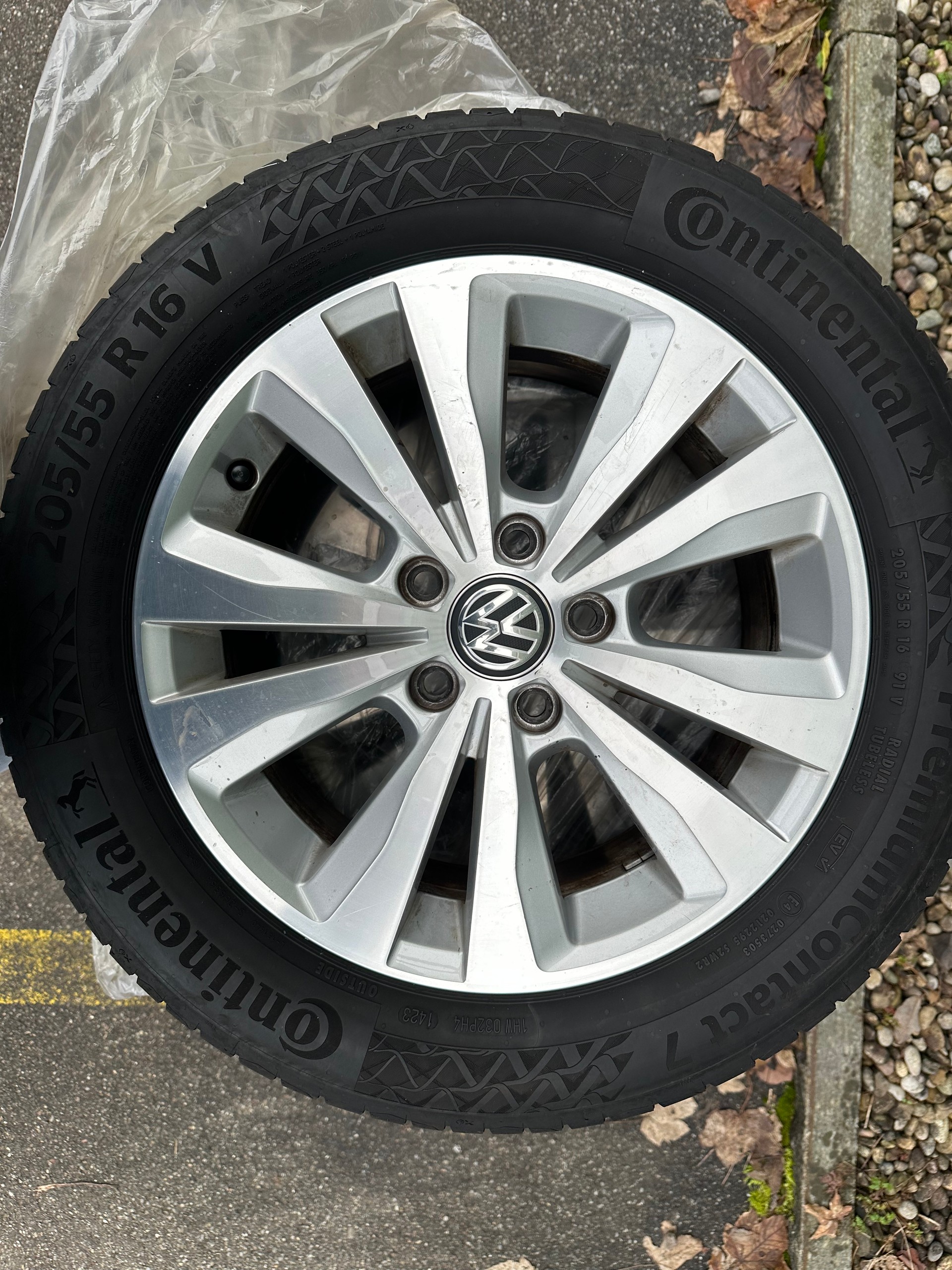 VW Golf 1.4 TSI Highline DSG-image-15