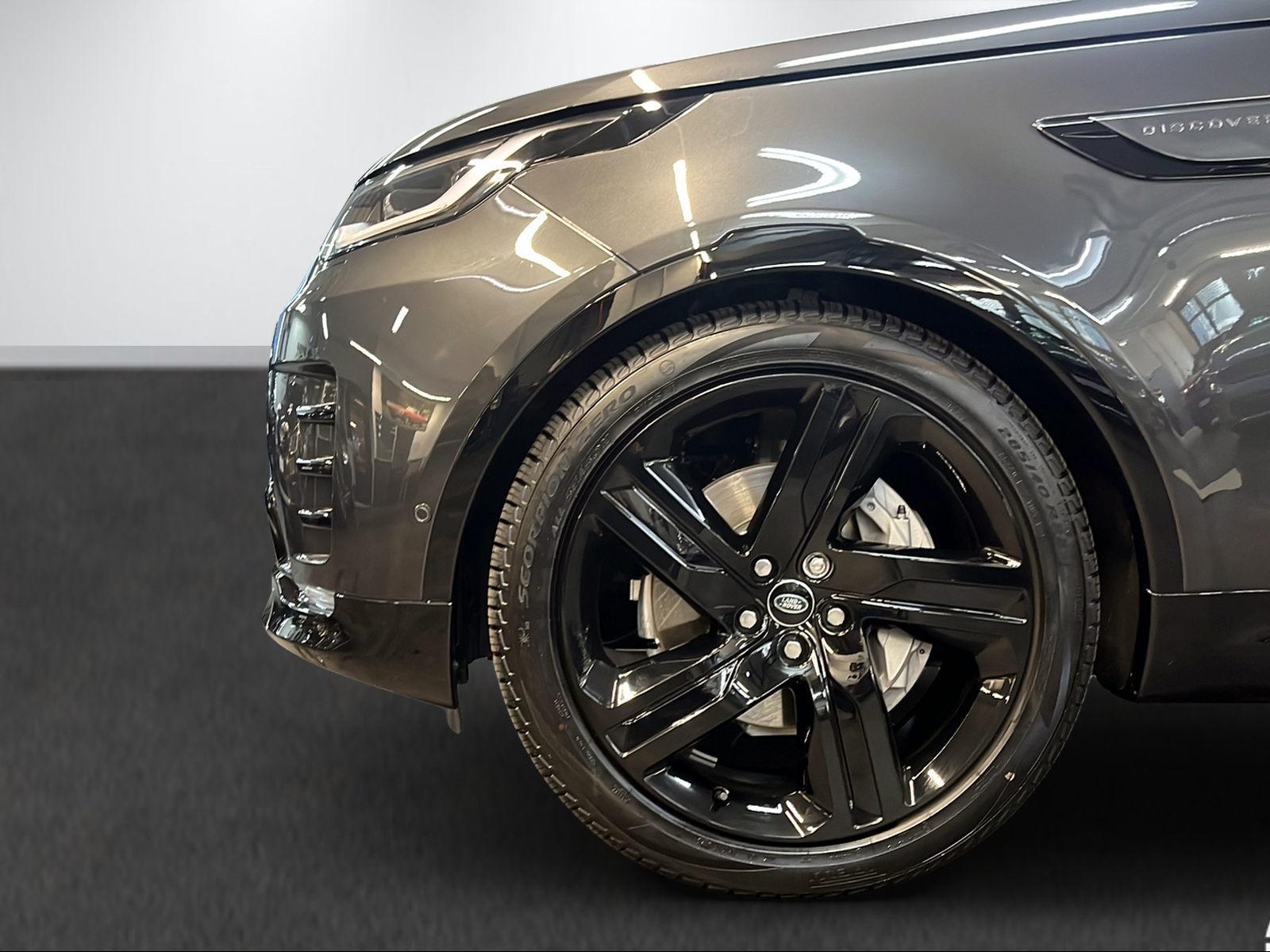 LAND ROVER Discovery 3.0 D I6 250 Dynamic HSE-image-6