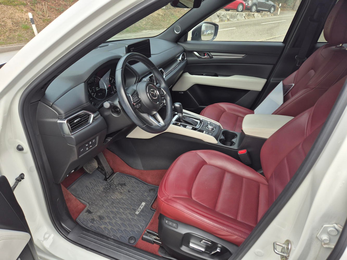 MAZDA CX-5 SKYACTIV-G 194 100 TH Anniversary AWD Automat-image-10