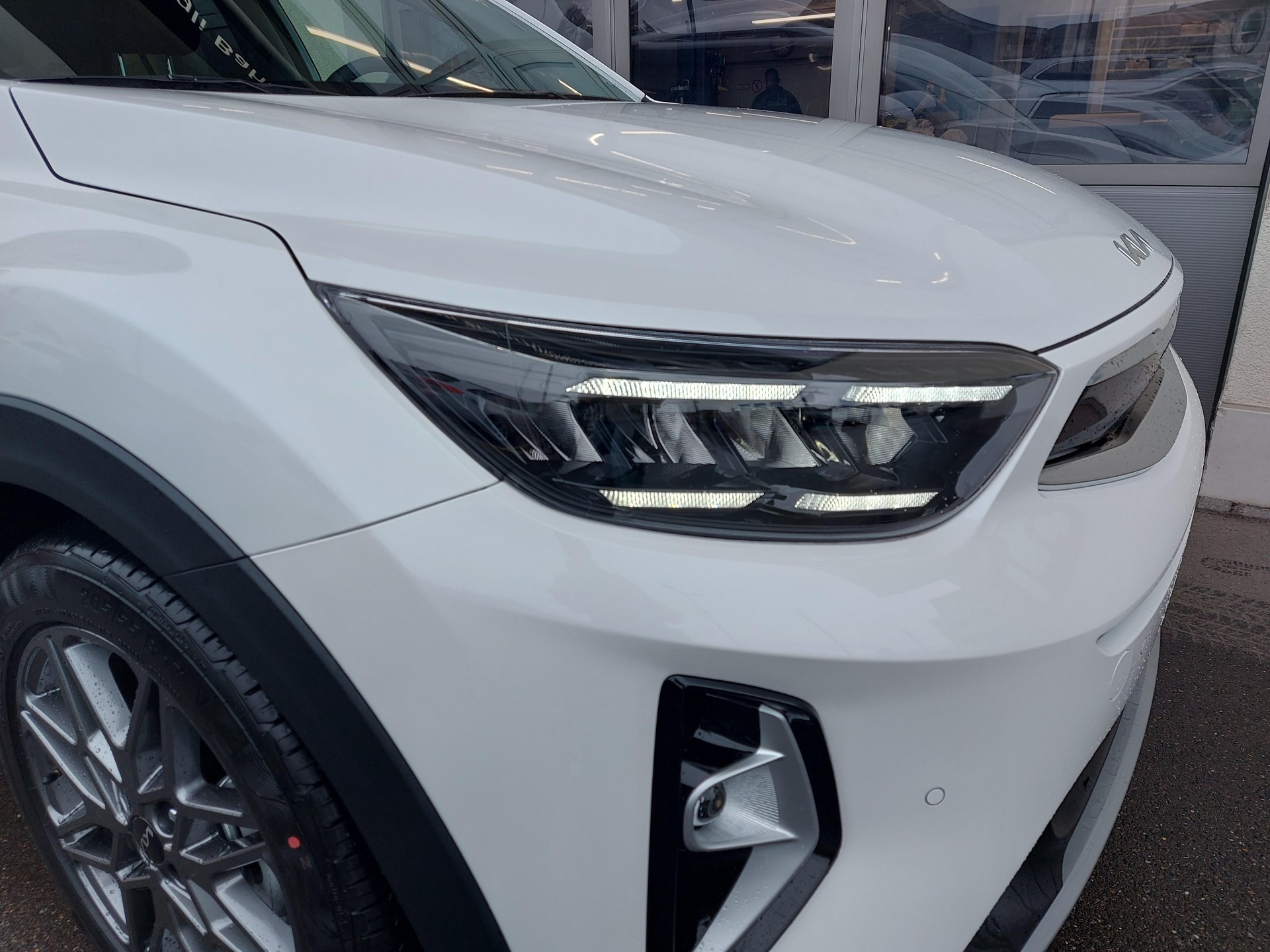 KIA Stonic 1.0 T-GDi Power Edition-image-5