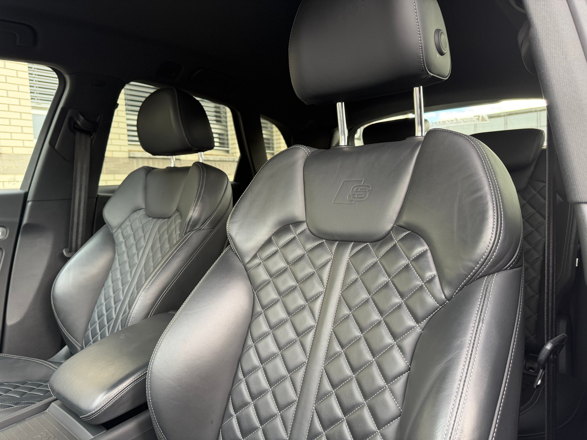 AUDI SQ5 TDI quattro tiptronic-image-16