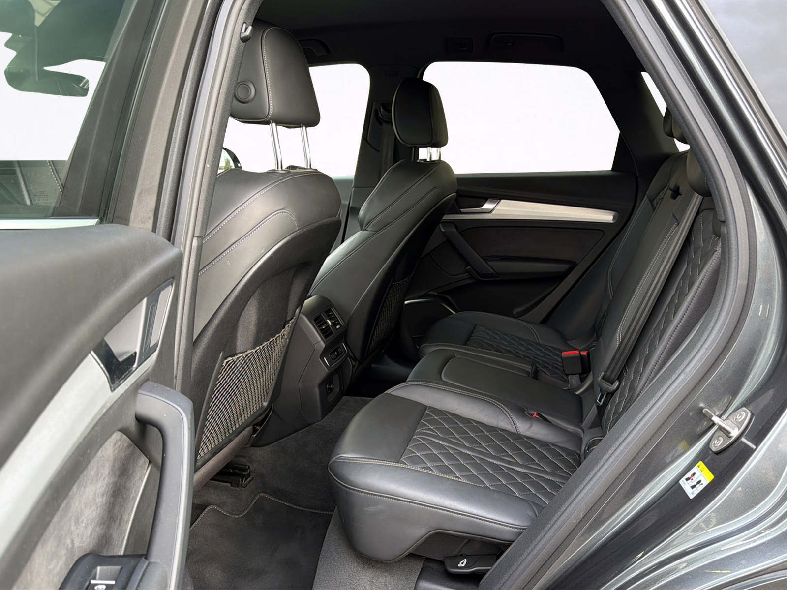 AUDI SQ5 TDI quattro tiptronic-image-11