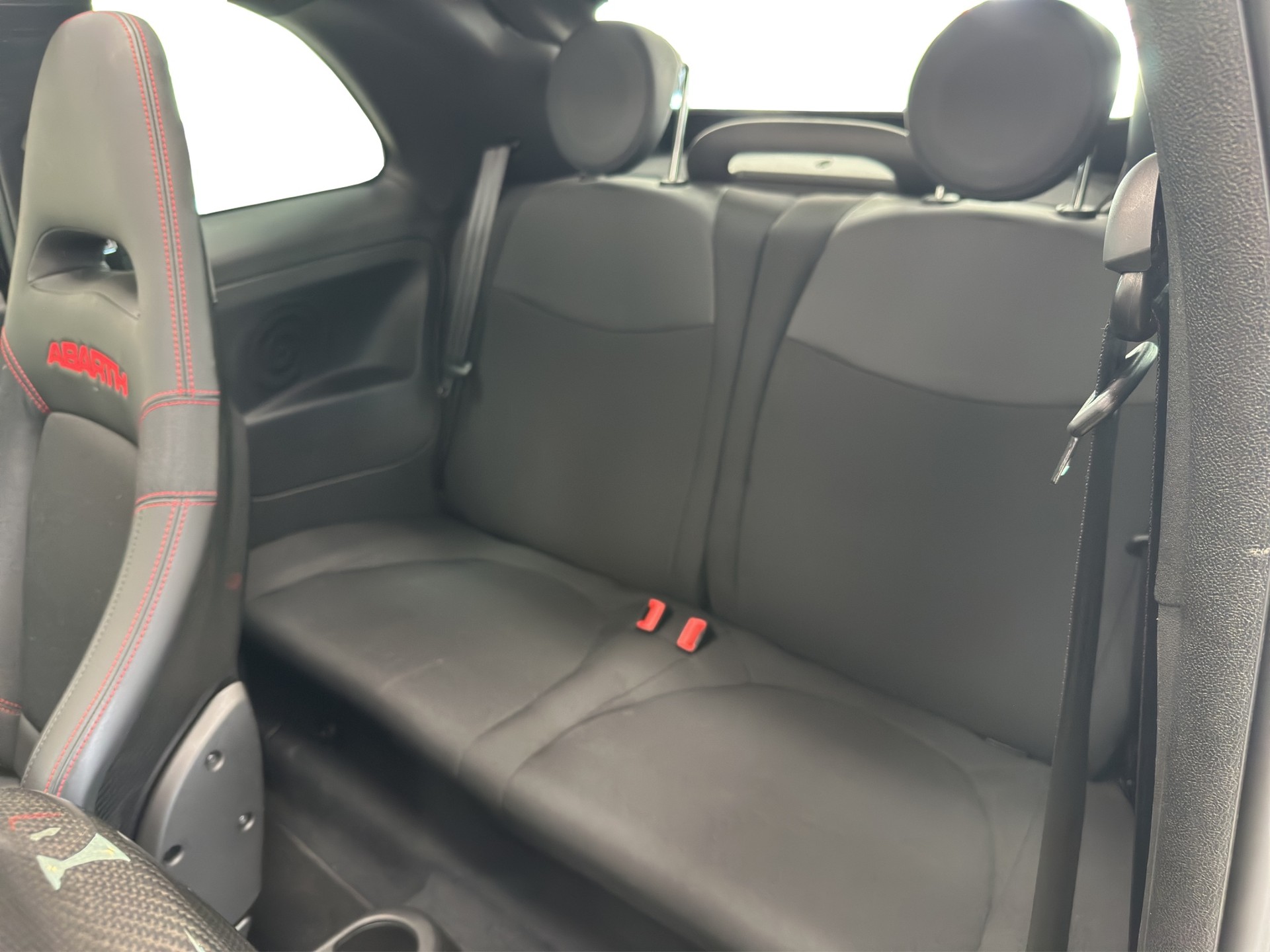 FIAT 695C 1.4 16V Turbo Abarth Competizione Dualogic-image-16