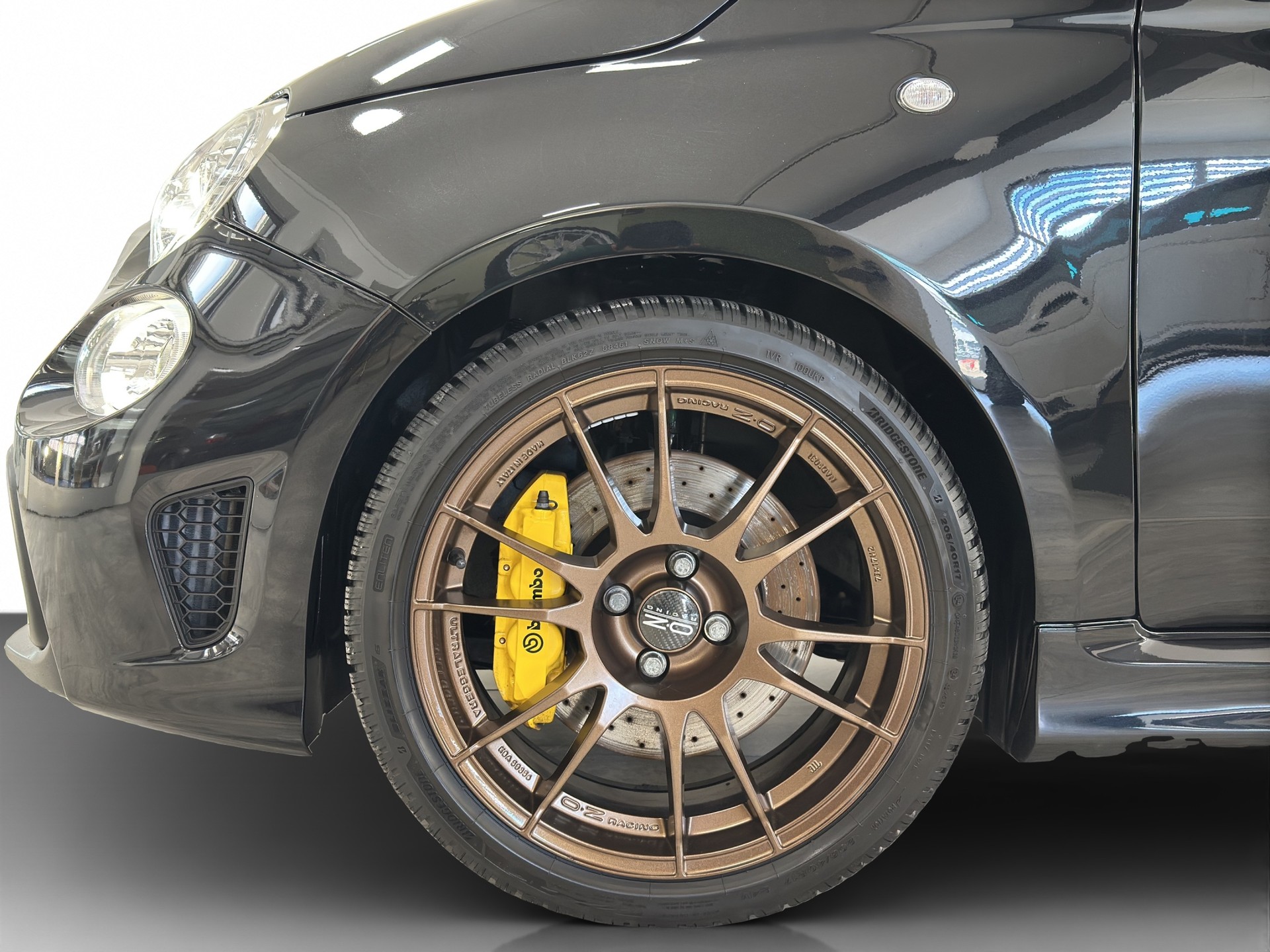 FIAT 695C 1.4 16V Turbo Abarth Competizione Dualogic-image-28