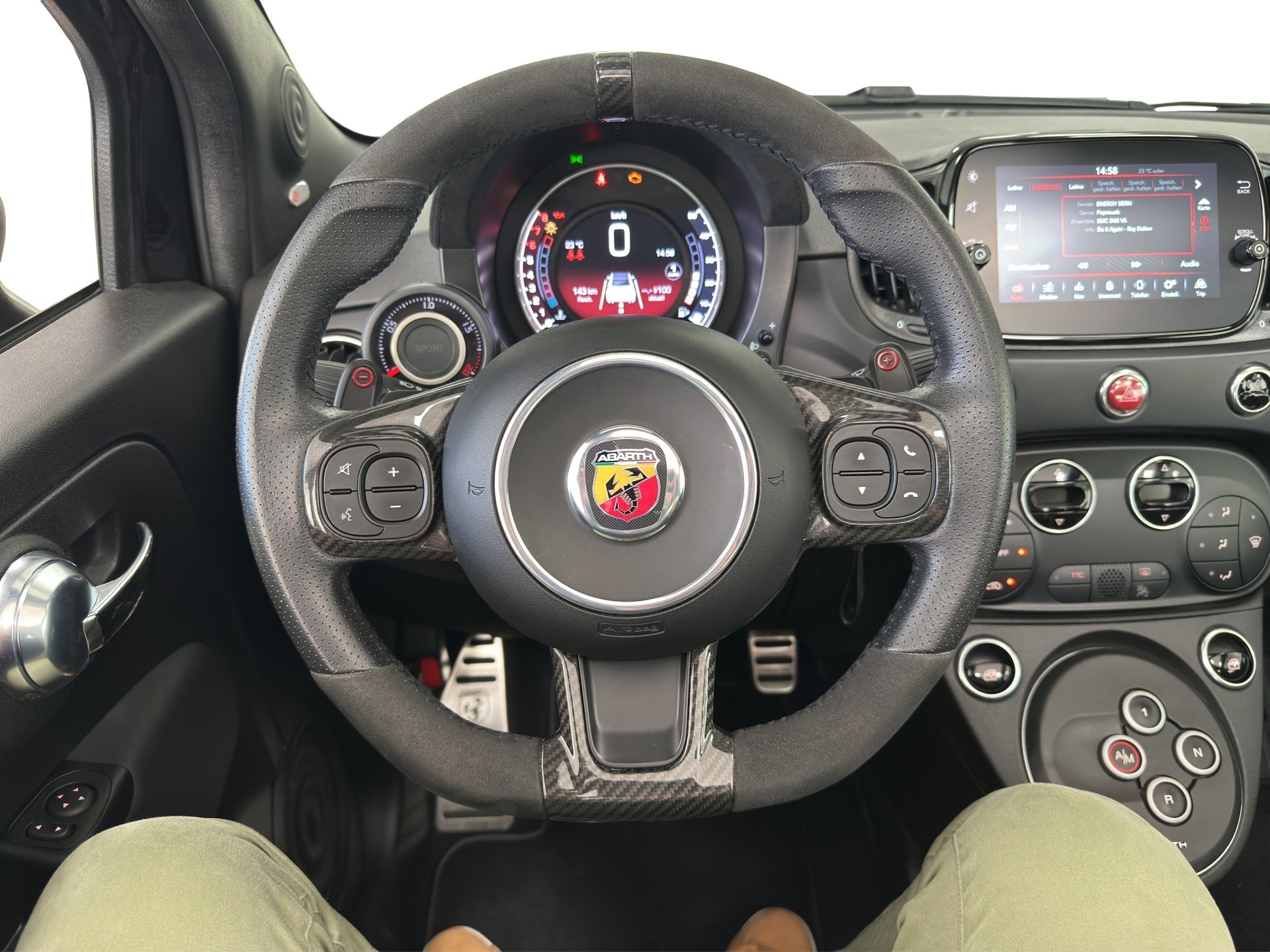 FIAT 695C 1.4 16V Turbo Abarth Competizione Dualogic-image-22