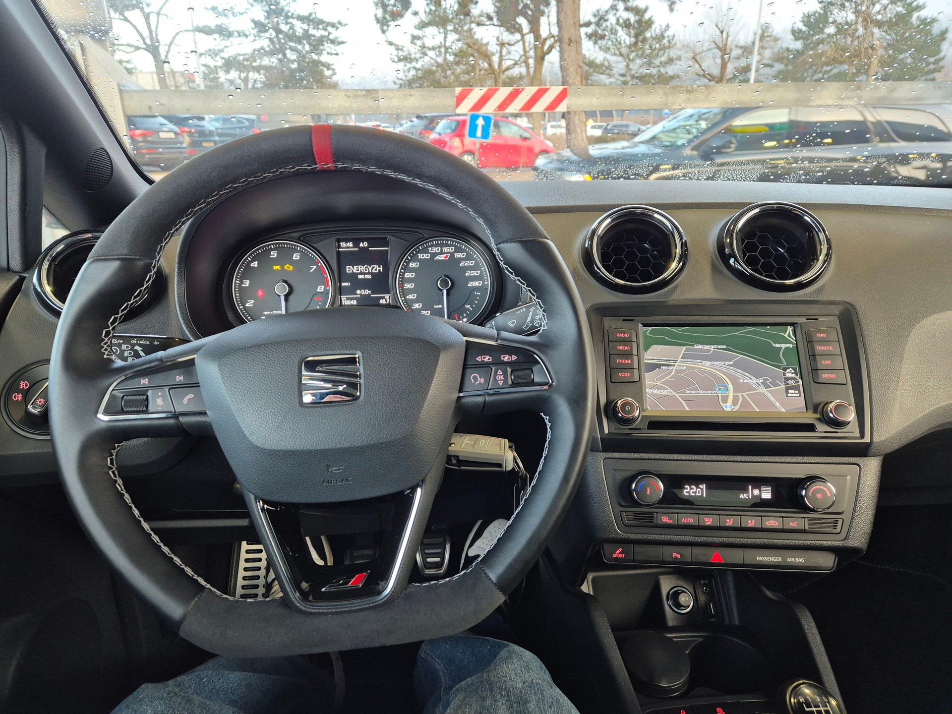 SEAT Ibiza SC 1.8 TSI Cupra-image-3