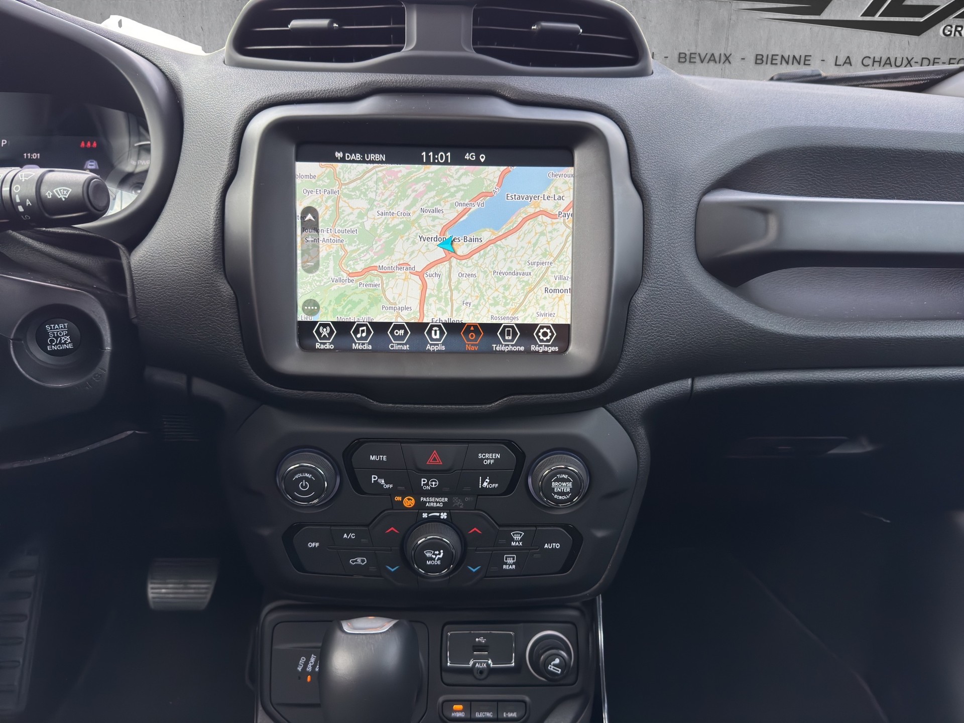 JEEP RENEGADE 4xe 1.3 190cv Swiss Limited-image-9