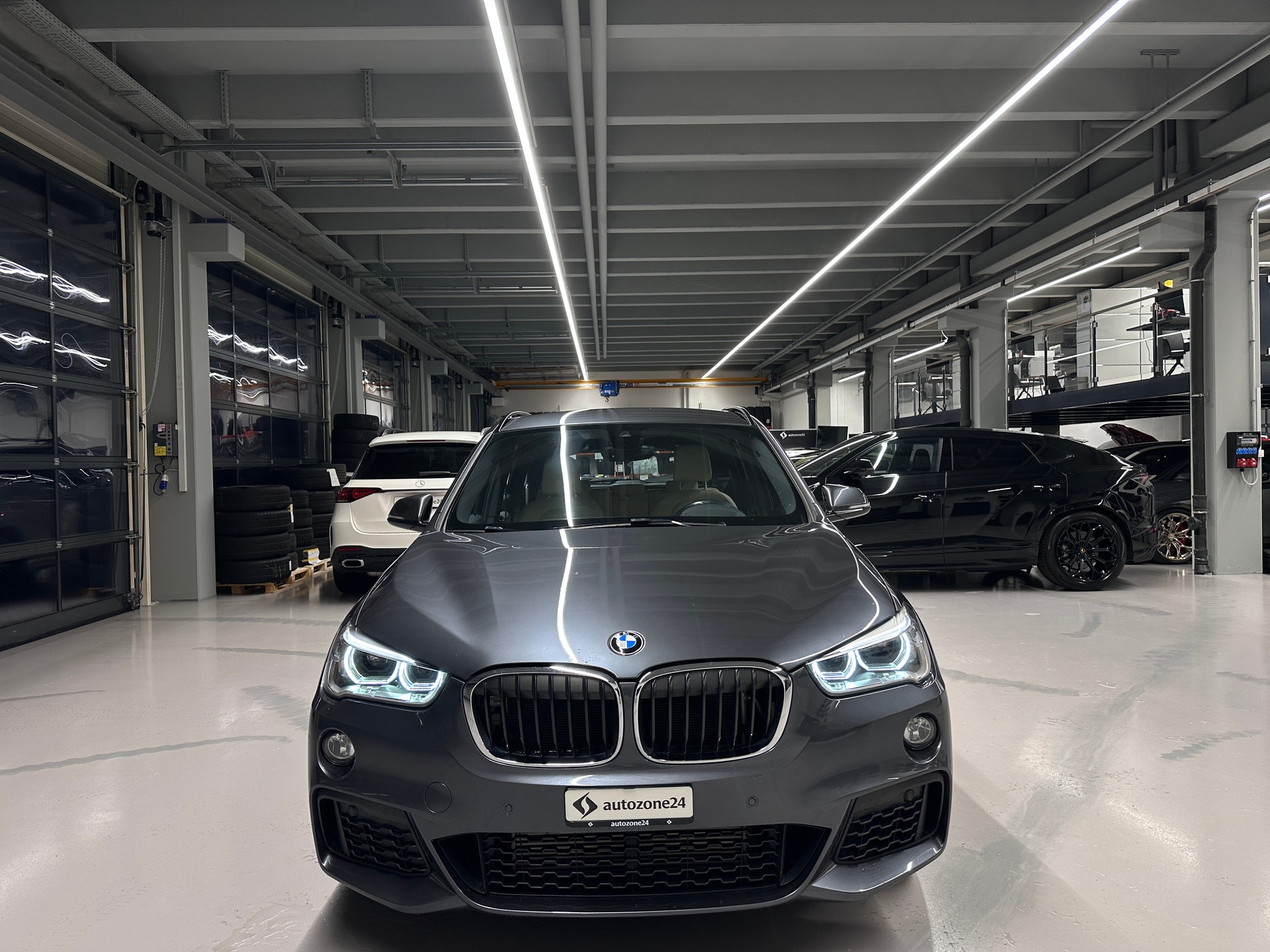 BMW X1 25i xDrive M-Sport *CH-Auto*Lückenlose Servicehistorie bei BMW*Frisch ab MFK*-image-6