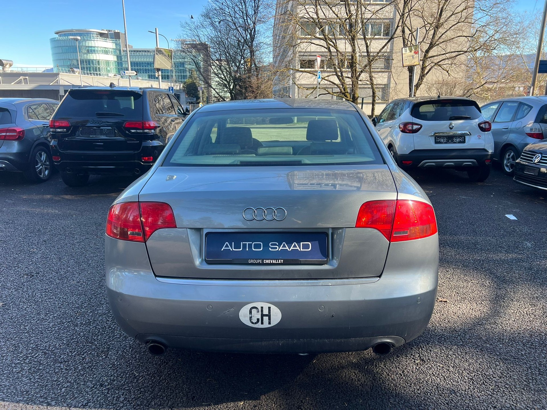 AUDI A4 Limousine 2.0 Turbo FSI-image-3