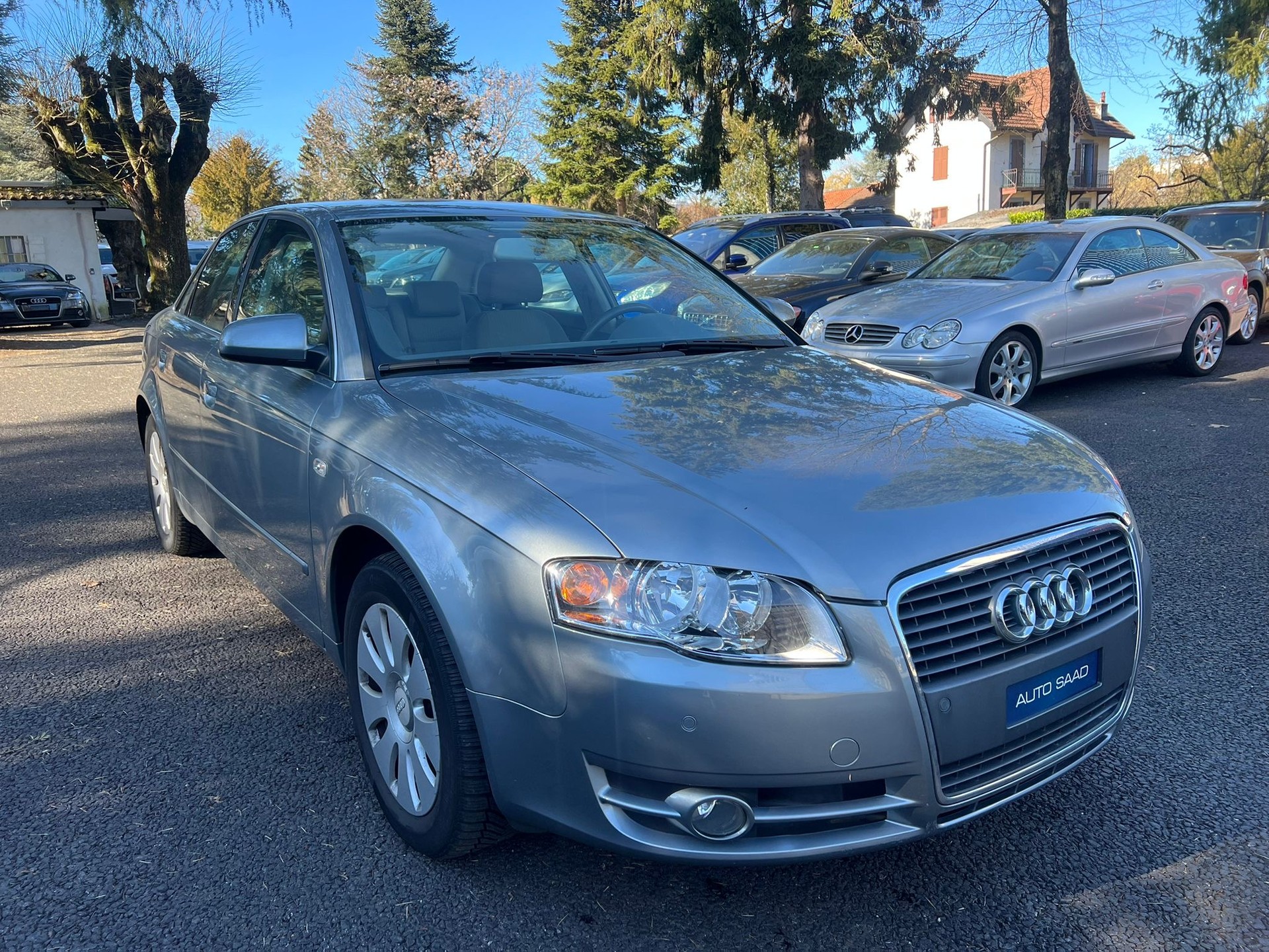 AUDI A4 Limousine 2.0 Turbo FSI-image-5