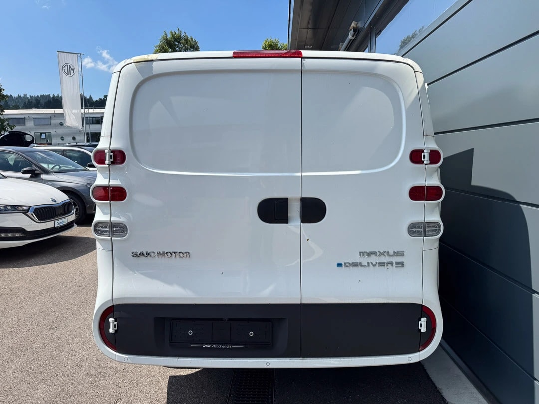 MAXUS eDeliver 5 L1 FWD 64kWh-image-5