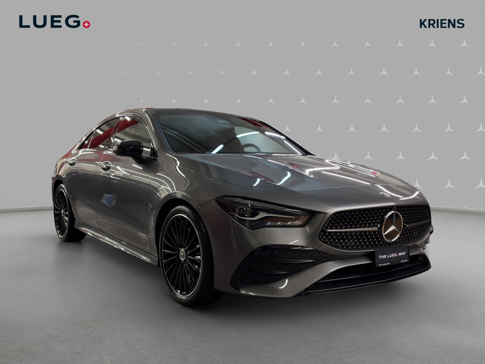 MERCEDES-BENZ CLA 250 4M - AMG / Panorama-Dach / Rückfahrkamera / Ambiente-Licht-image-4