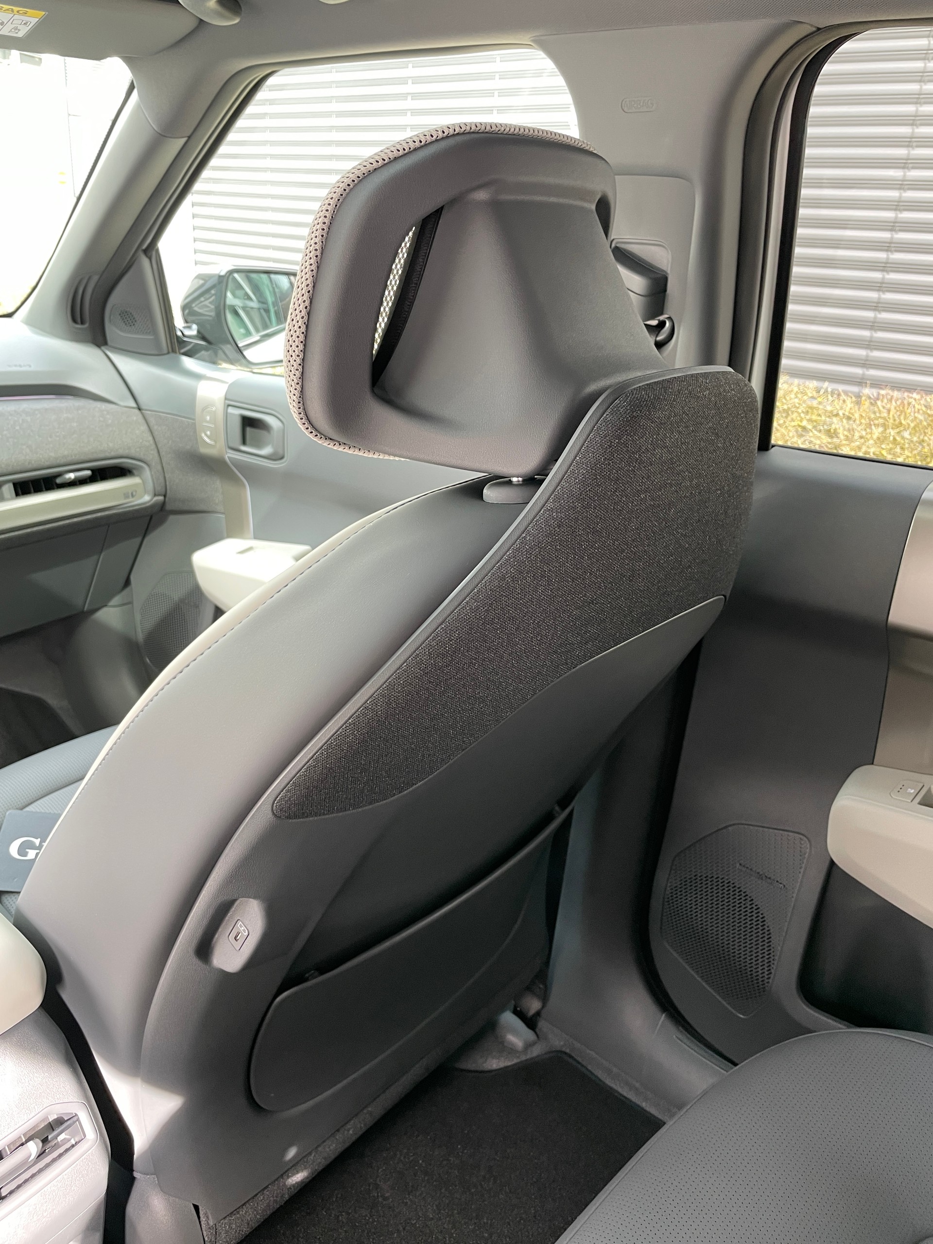 KIA EV3 81,4 kWh GT-Line mit GT-Line Pack und Panoramadach! V2L Funktion-image-16