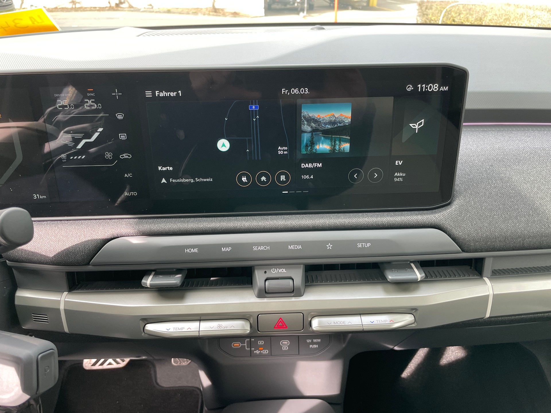 KIA EV3 81,4 kWh GT-Line mit GT-Line Pack und Panoramadach! V2L Funktion-image-19