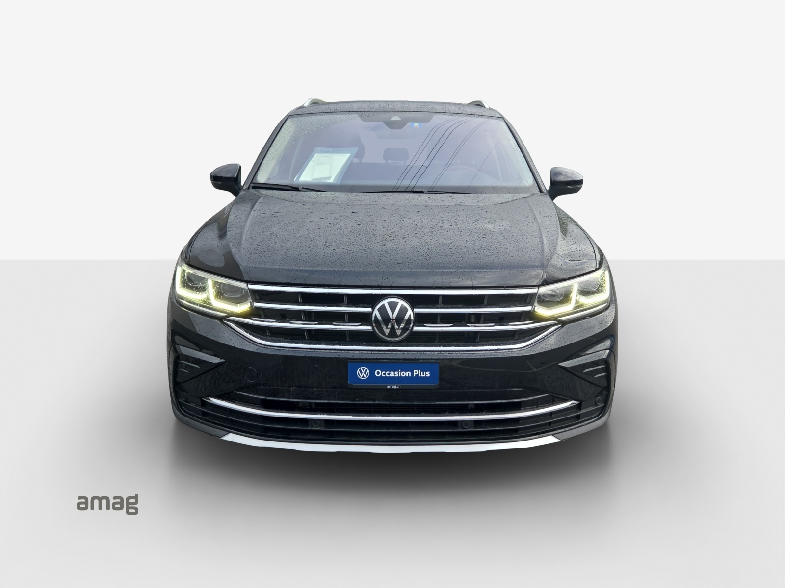 VW Tiguan 2.0 TDI SCR Elegance 4Motion DSG-image-6