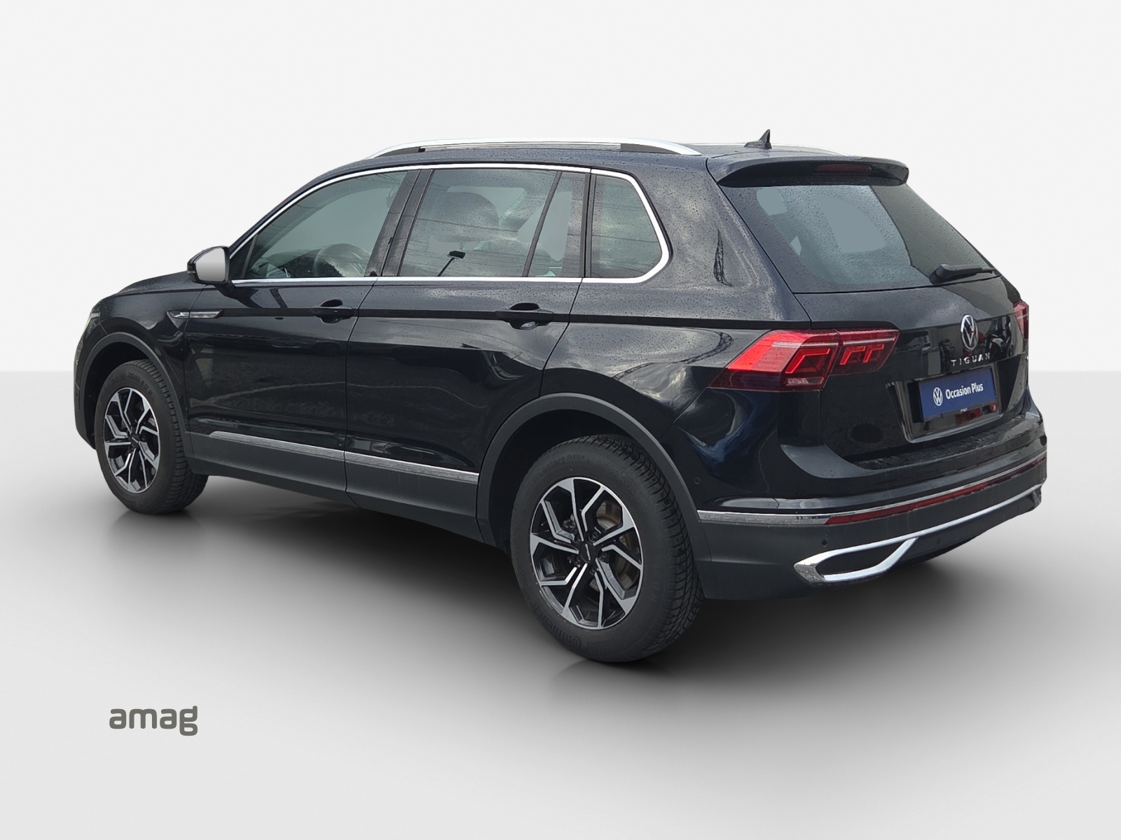 VW Tiguan 2.0 TDI SCR Elegance 4Motion DSG-image-2