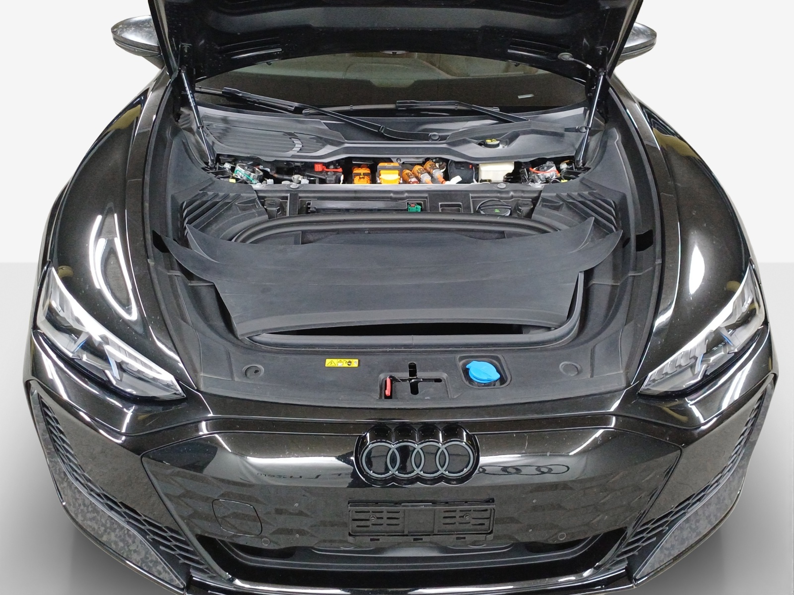 AUDI RS e-tron GT performance quattro-image-14