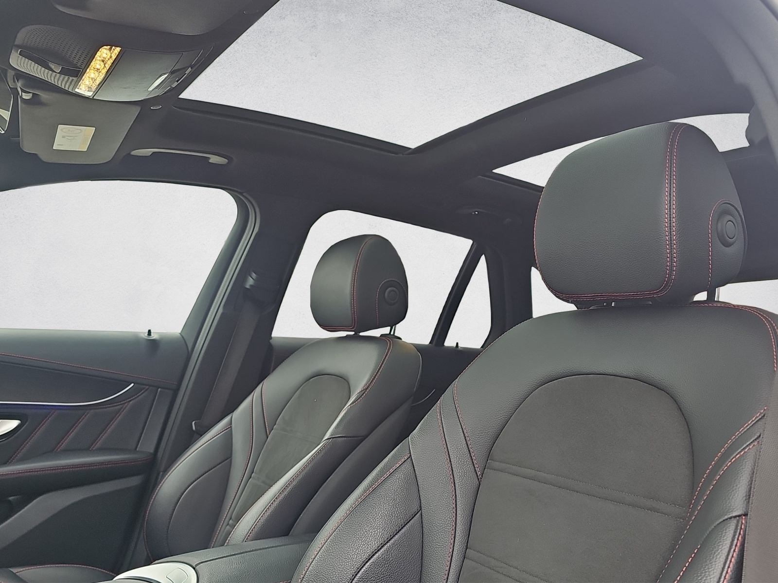 MERCEDES-BENZ GLC 43 AMG 4Matic 9G-Tronic-image-13