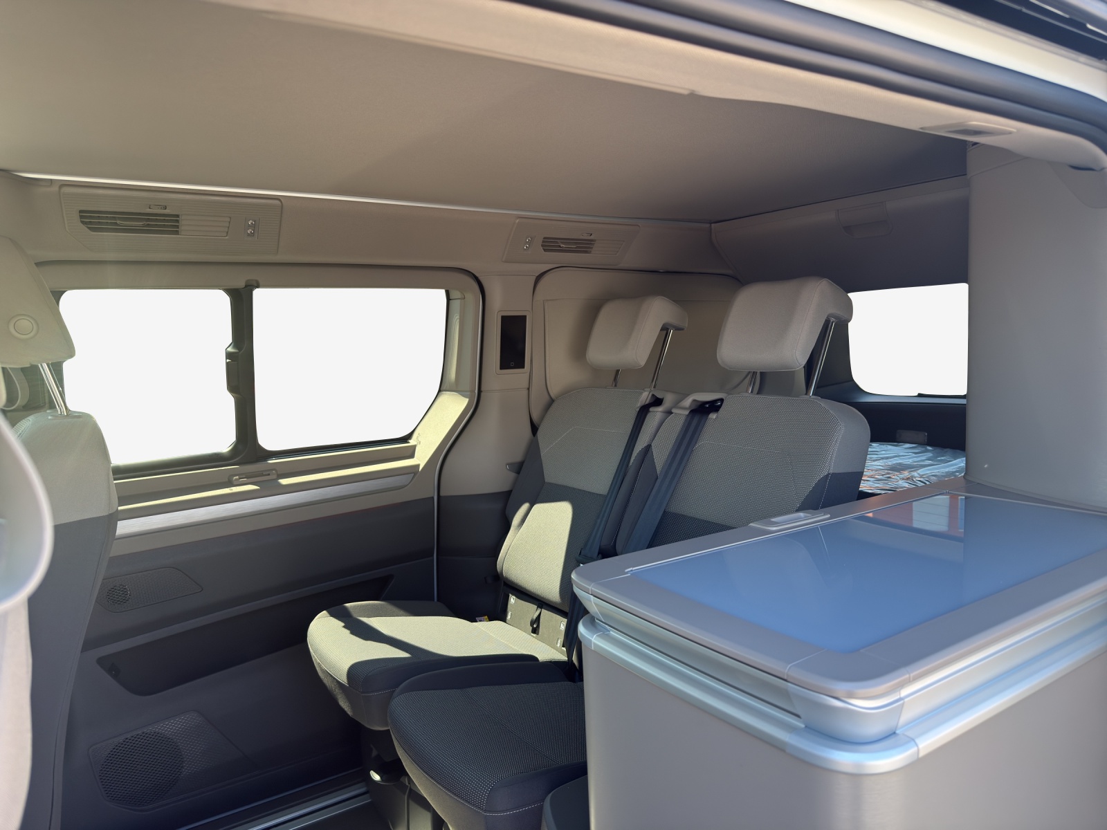 VW California 2.0 TDI Ocean Liberty-image-11