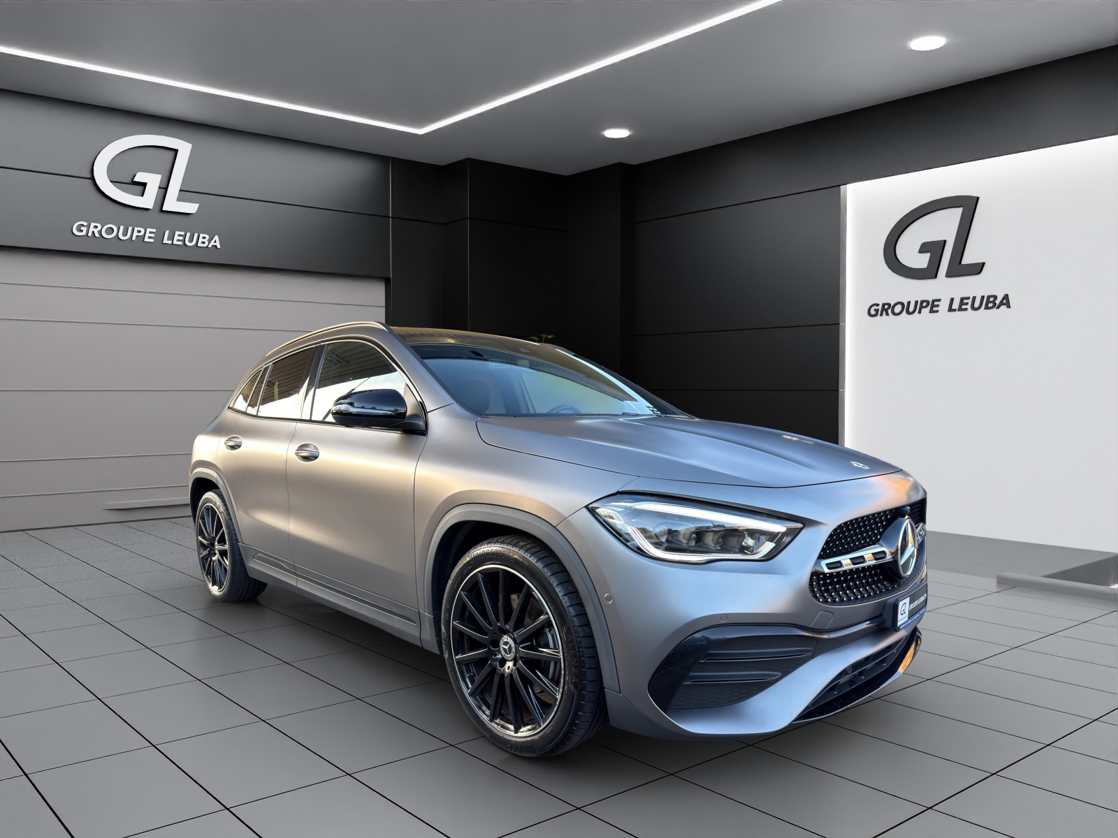 Photo MERCEDES-BENZ GLA-220 GLA 220d AMG Line 4Matic