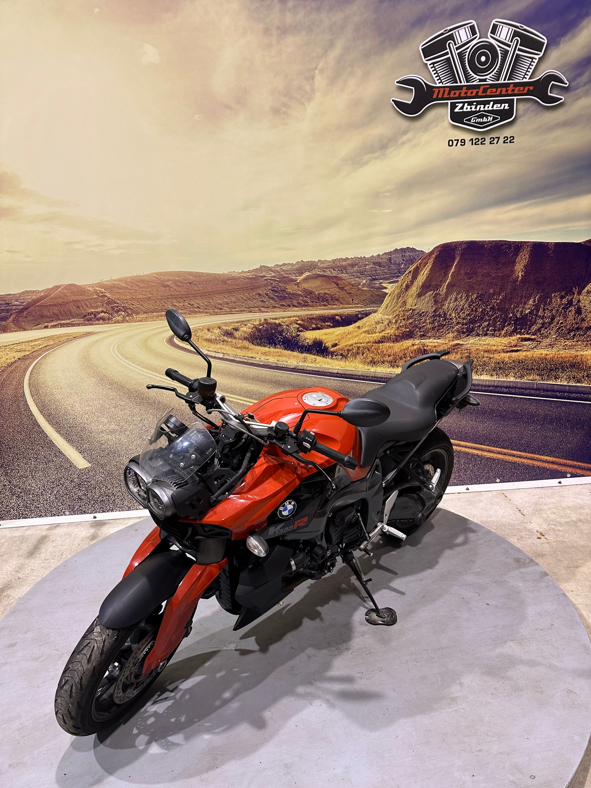 BMW K 1300 R-showroom-element-3