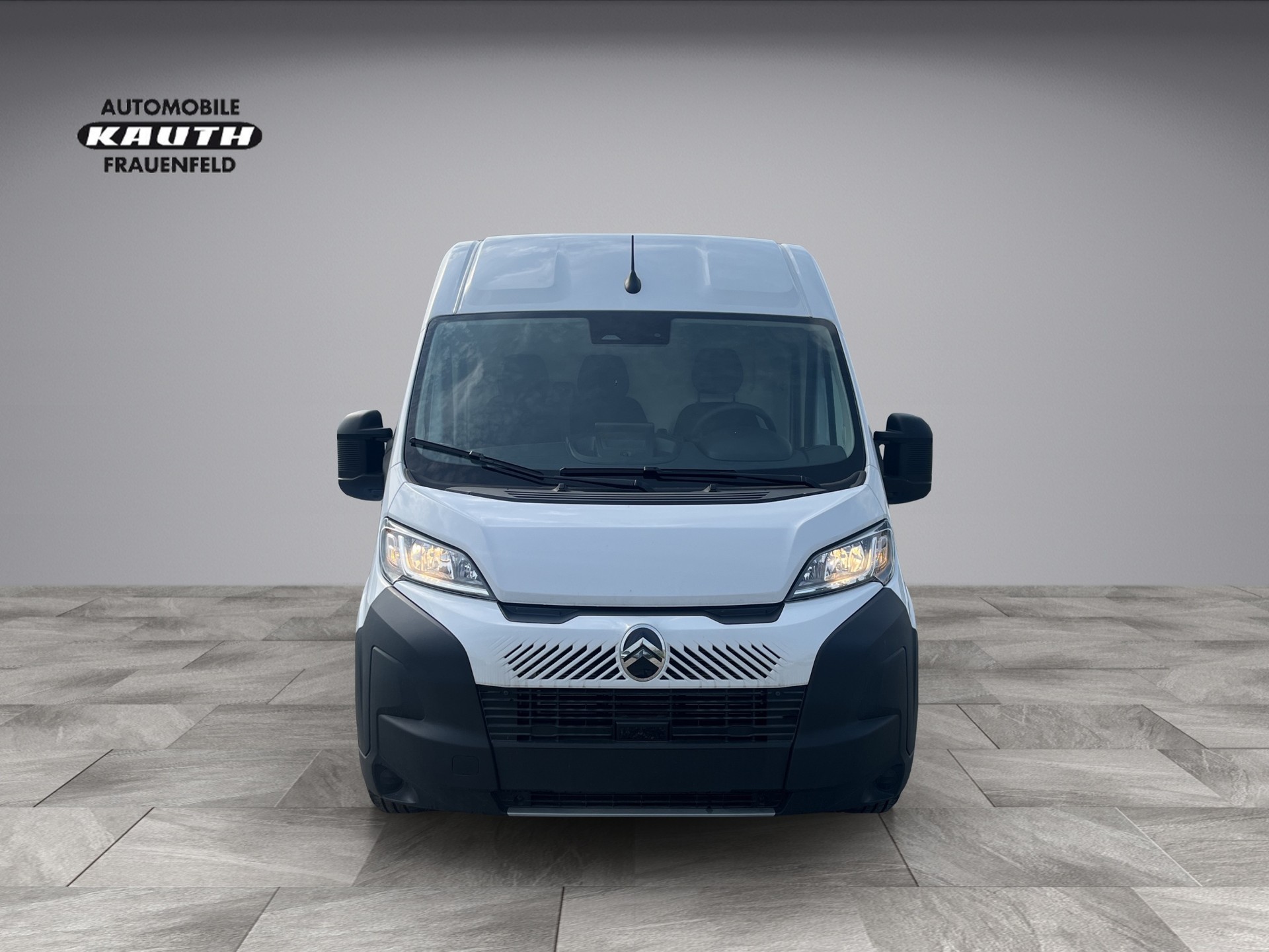 CITROEN Jumper 2.2 BlueHDi 140 L2H2 Automatic Getriebe.-showroom-element-3