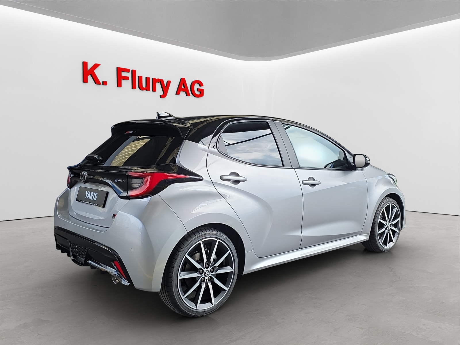 TOYOTA Yaris 1.5 VVT-i HSD GR Sport-image-4