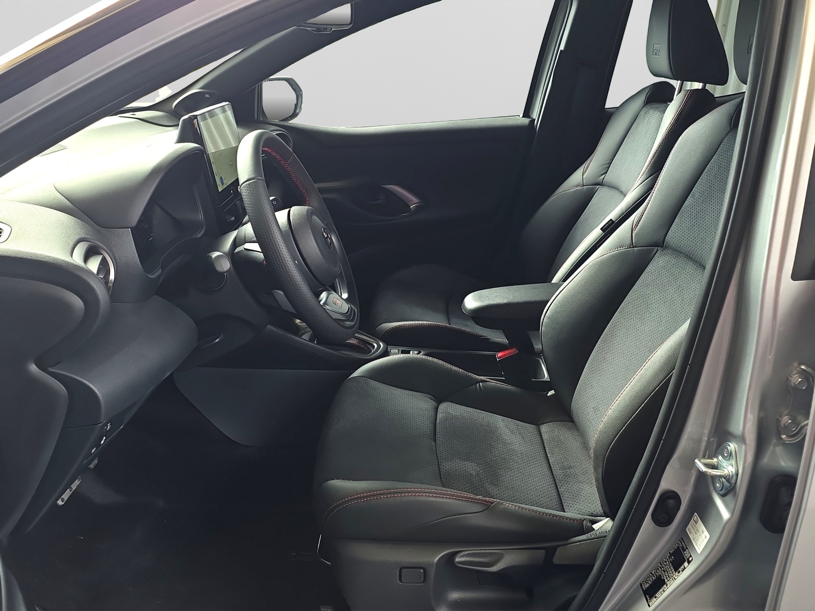 TOYOTA Yaris 1.5 VVT-i HSD GR Sport-image-8