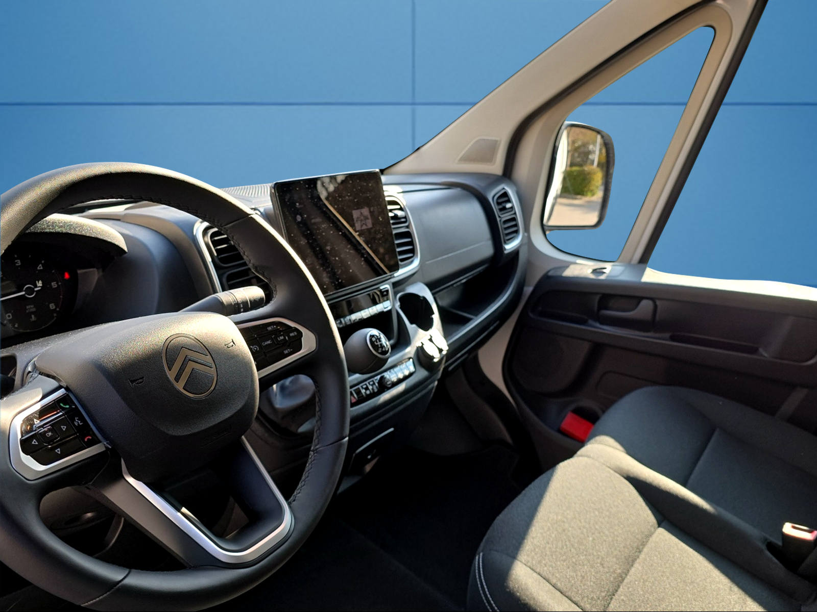 CITROEN Jumper 35+ 2.2 BlueHDi 140 L2H2-image-9