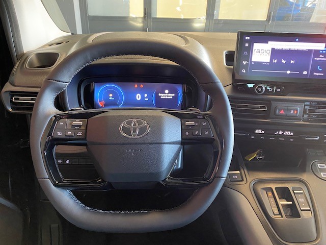 TOYOTA Proace City Verso L2 1.5 HDi 130 Trend-image-10