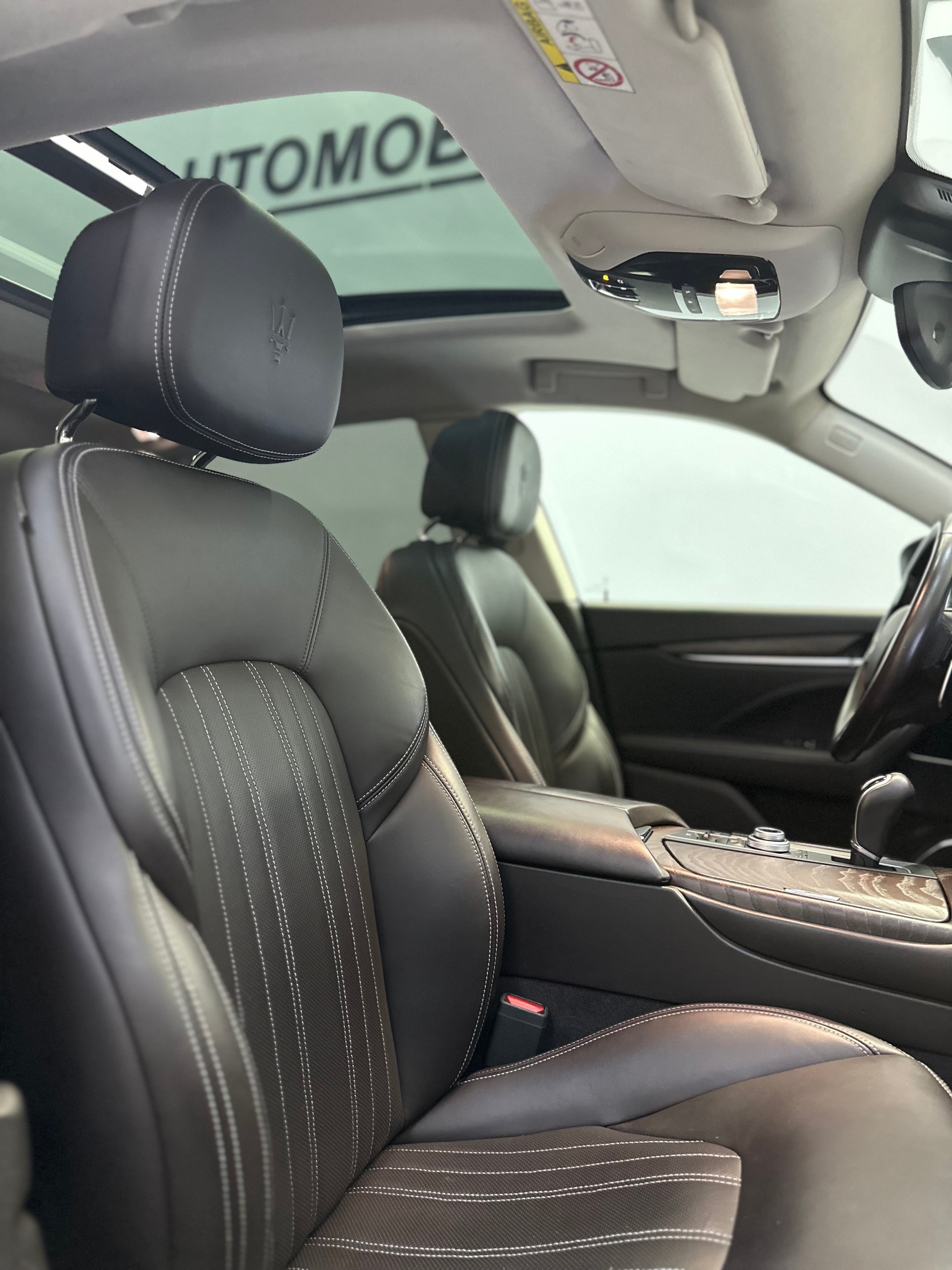 MASERATI Levante D 3.0 V6 GranLusso Automatica-image-16