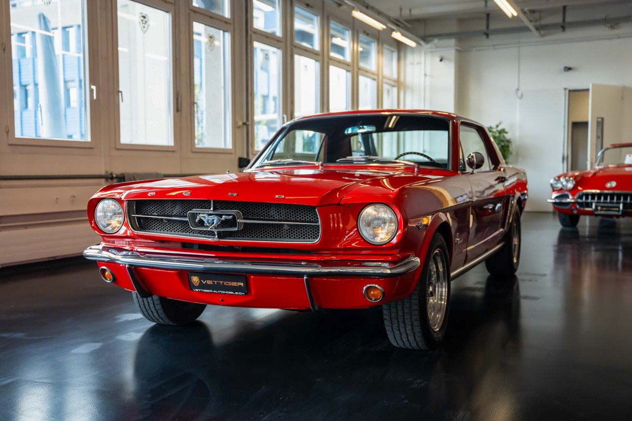 FORD MUSTANG V8-image-2