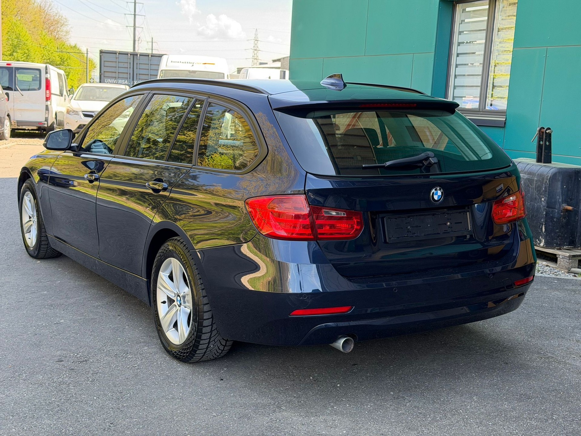 BMW 318d Touring Steptronic-image-5
