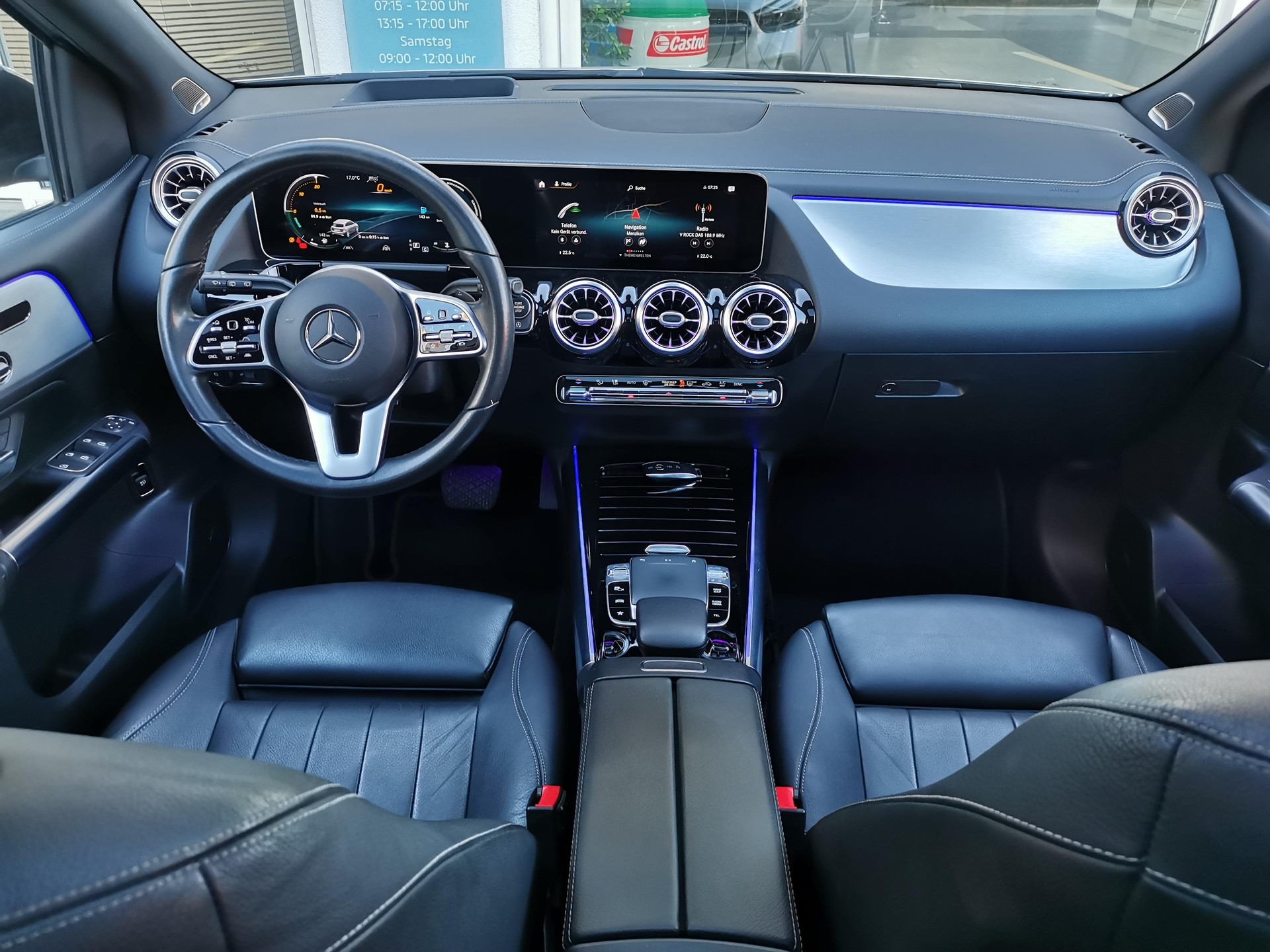 MERCEDES-BENZ B 200 d Night Line-image-7