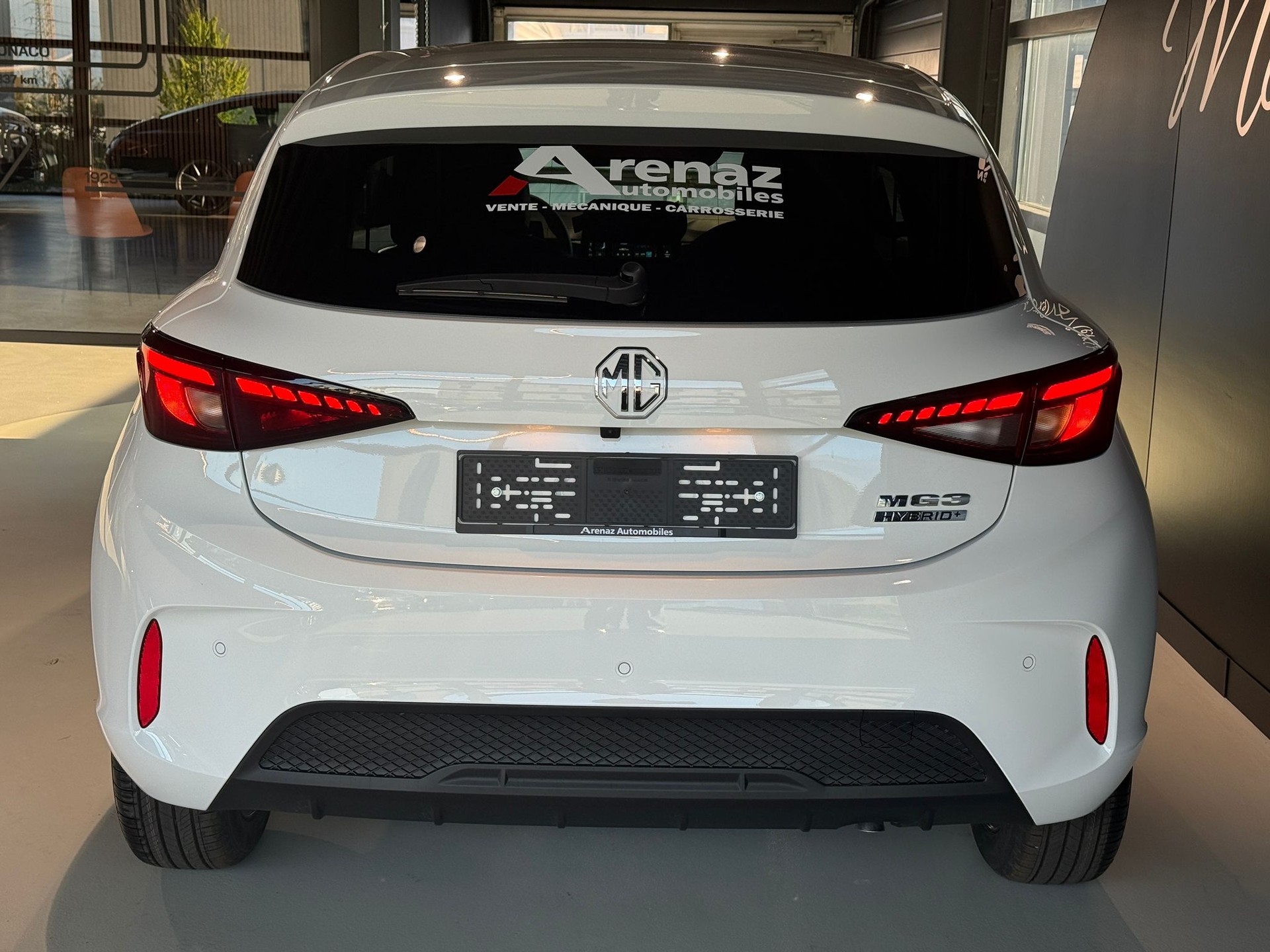 MG 3 1.5 Hybrid Luxury Aut.-image-21