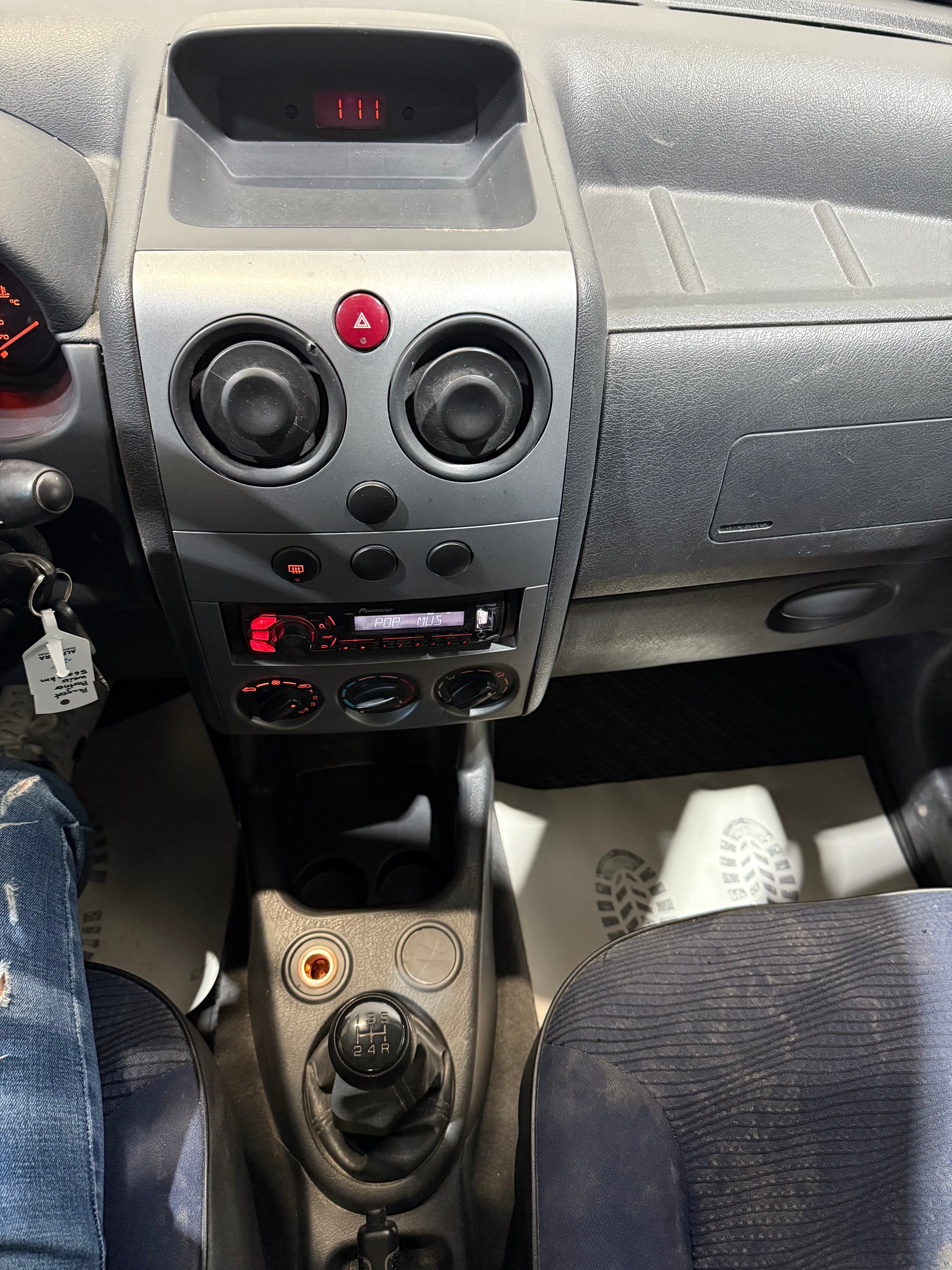 PEUGEOT Partner 1.4 Urban-image-14