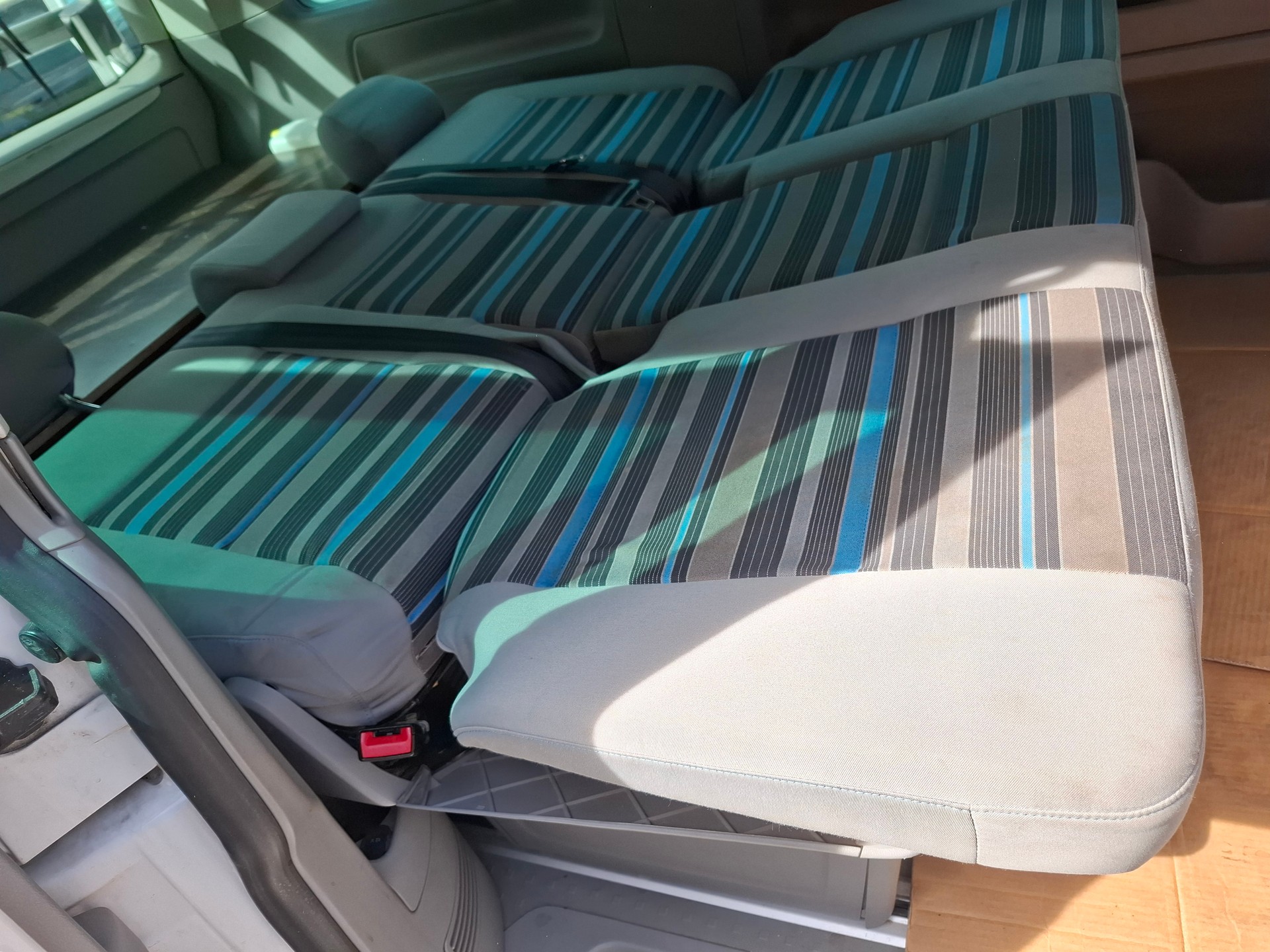 VW T5 California 2.0 Bi-TDI Beach DSG-image-6