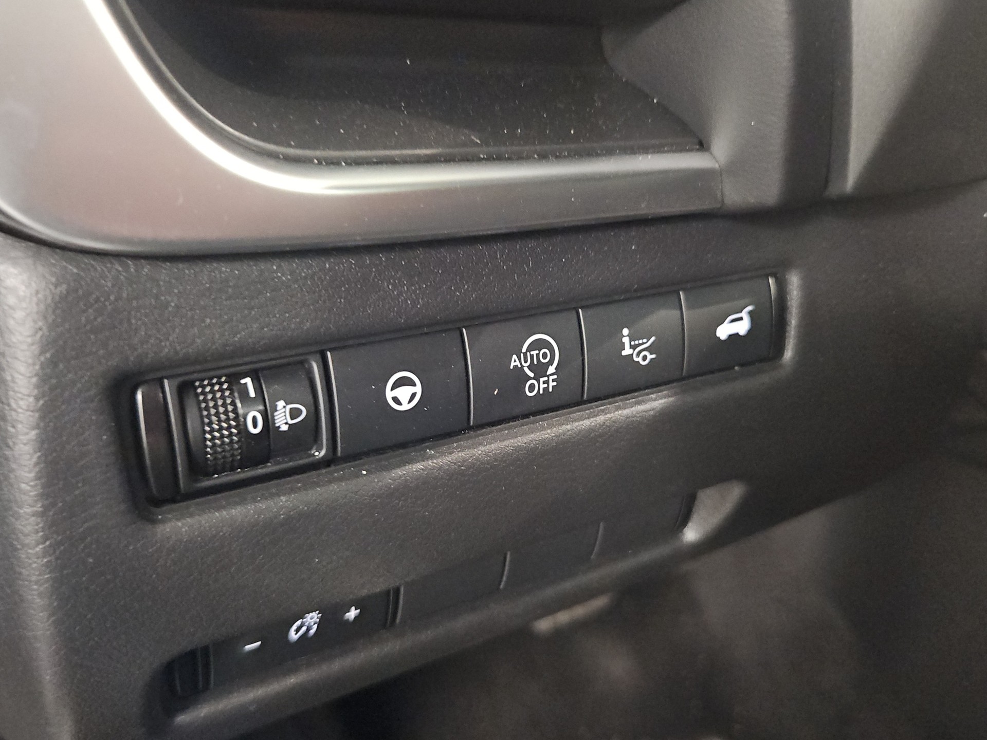 NISSAN Qashqai 1.3 DIG-T MHEV N-Connecta Xtronic-image-19
