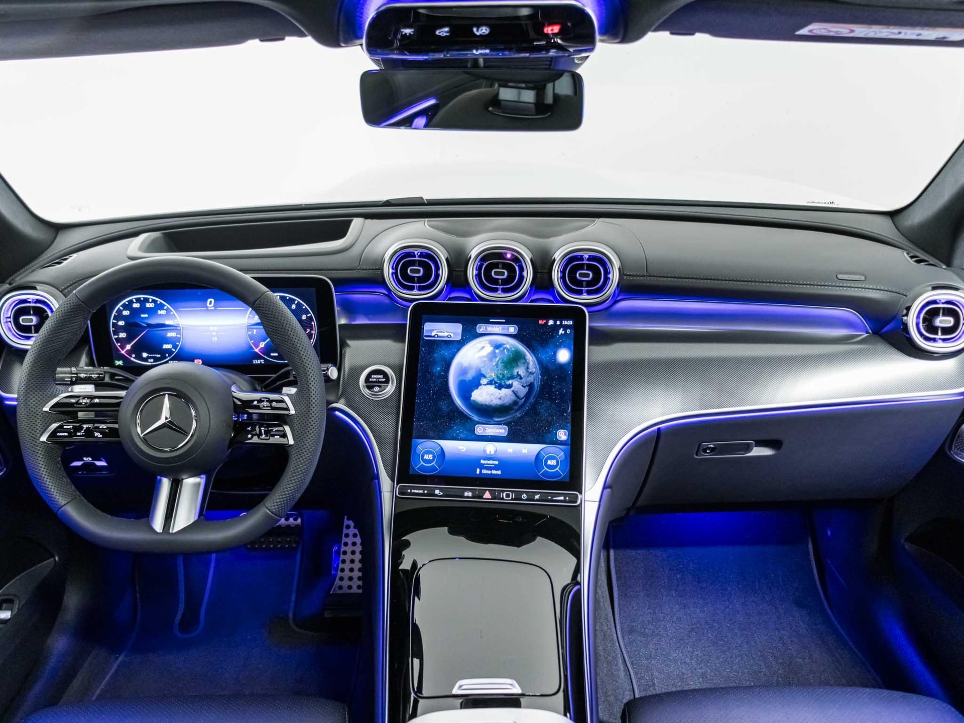 MERCEDES-BENZ GLC 300 4MATIC-image-11
