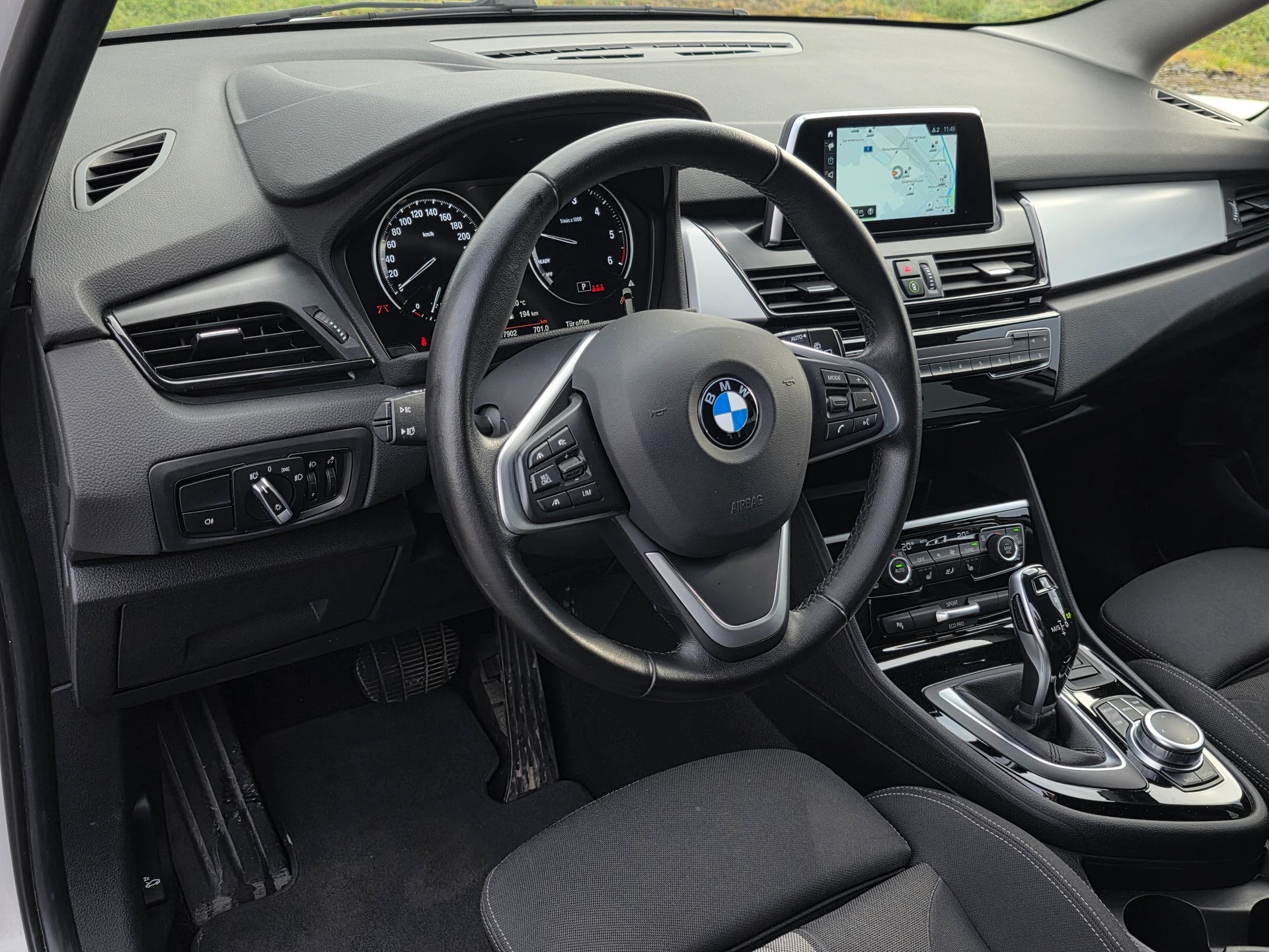 BMW 218d xDrive Gran Tourer Steptronic * CH-Fahrzeug * Frisch ab MFK *-image-9