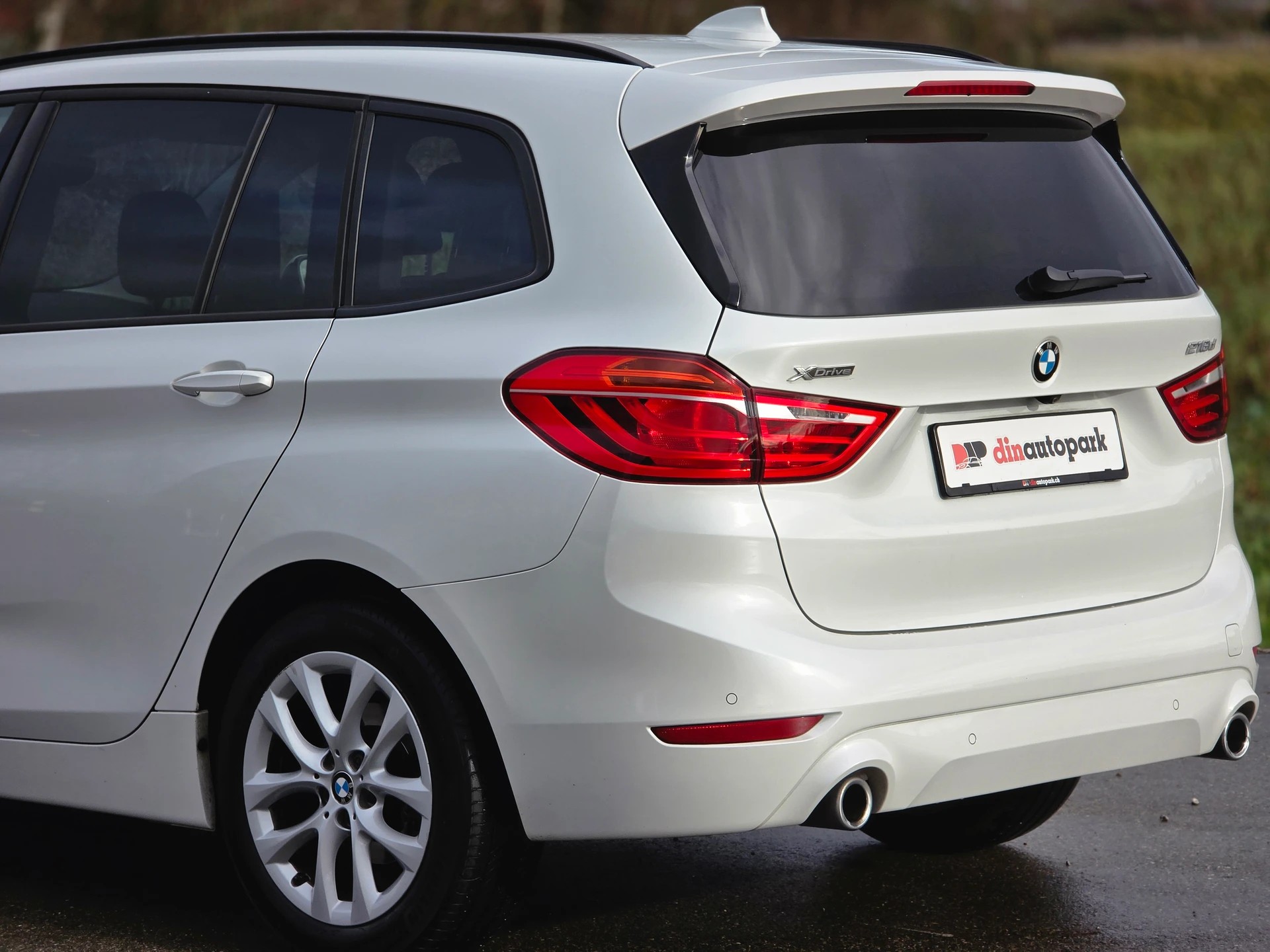 BMW 218d xDrive Gran Tourer Steptronic * CH-Fahrzeug * Frisch ab MFK *-image-7